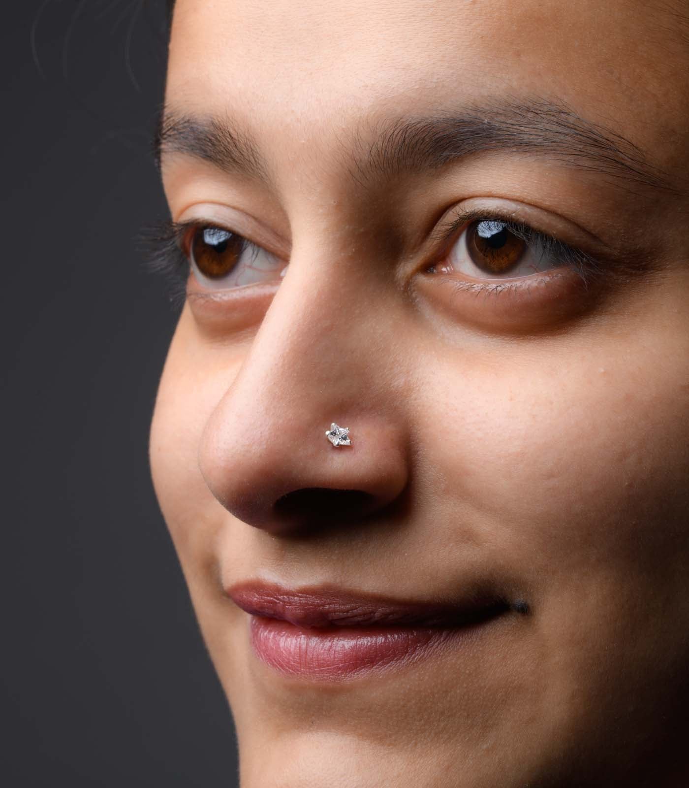 Silver Star Nose Pin