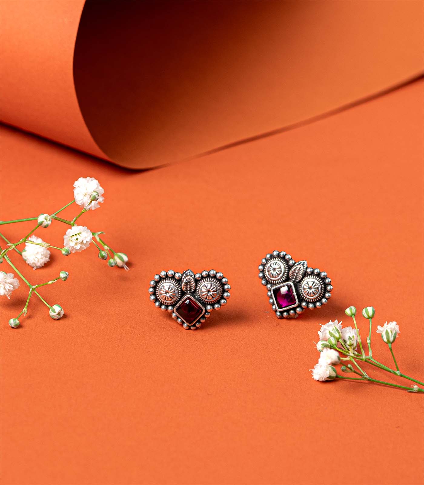 Voilet Stone Triplet Oxidized Silver Tops