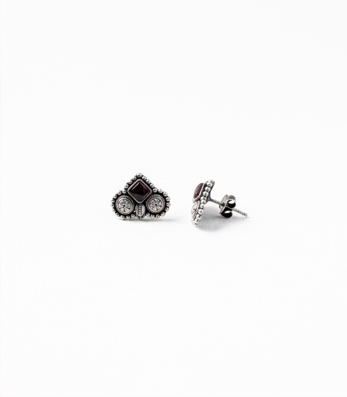 Voilet Stone Triplet Oxidized Silver Tops