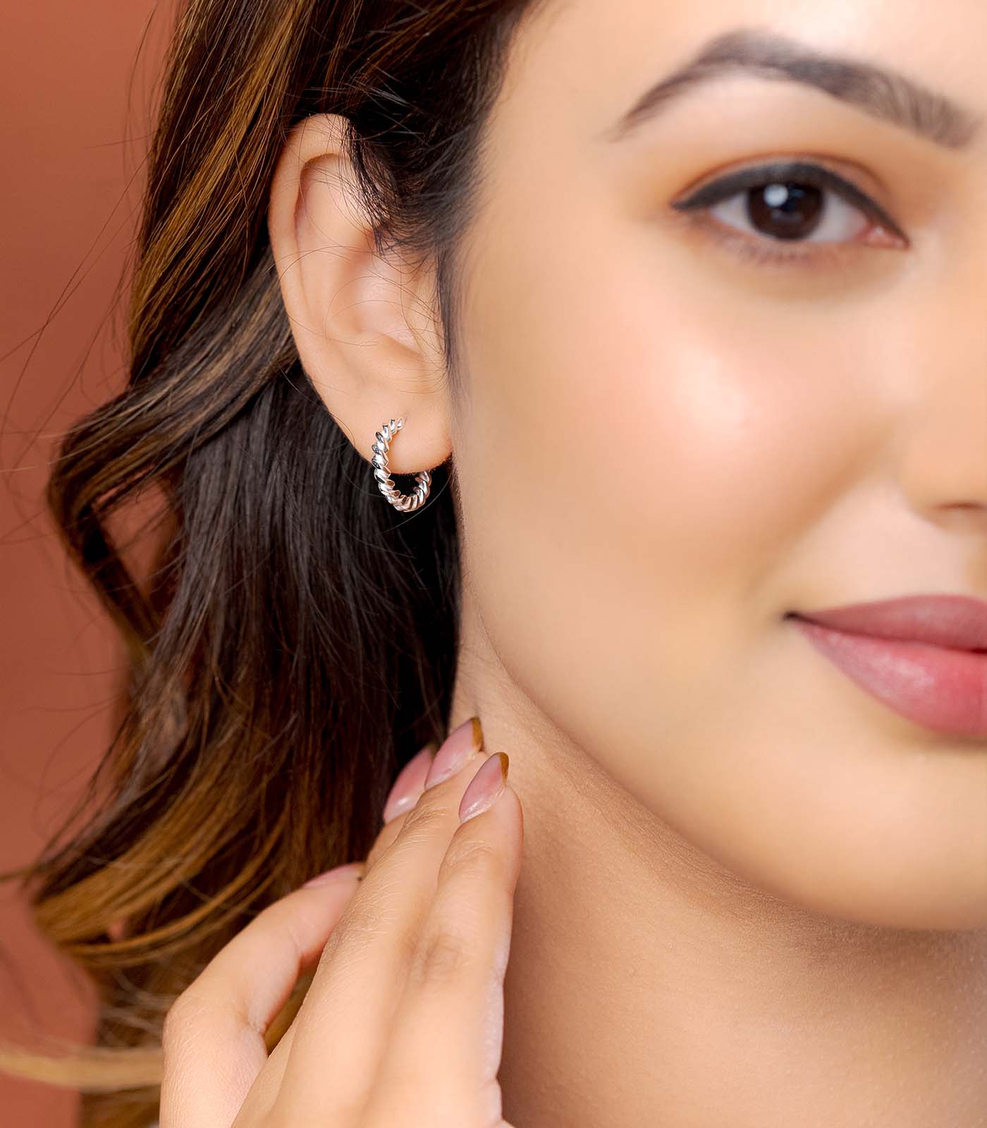 Twisted Hoops Earrings (Silver)