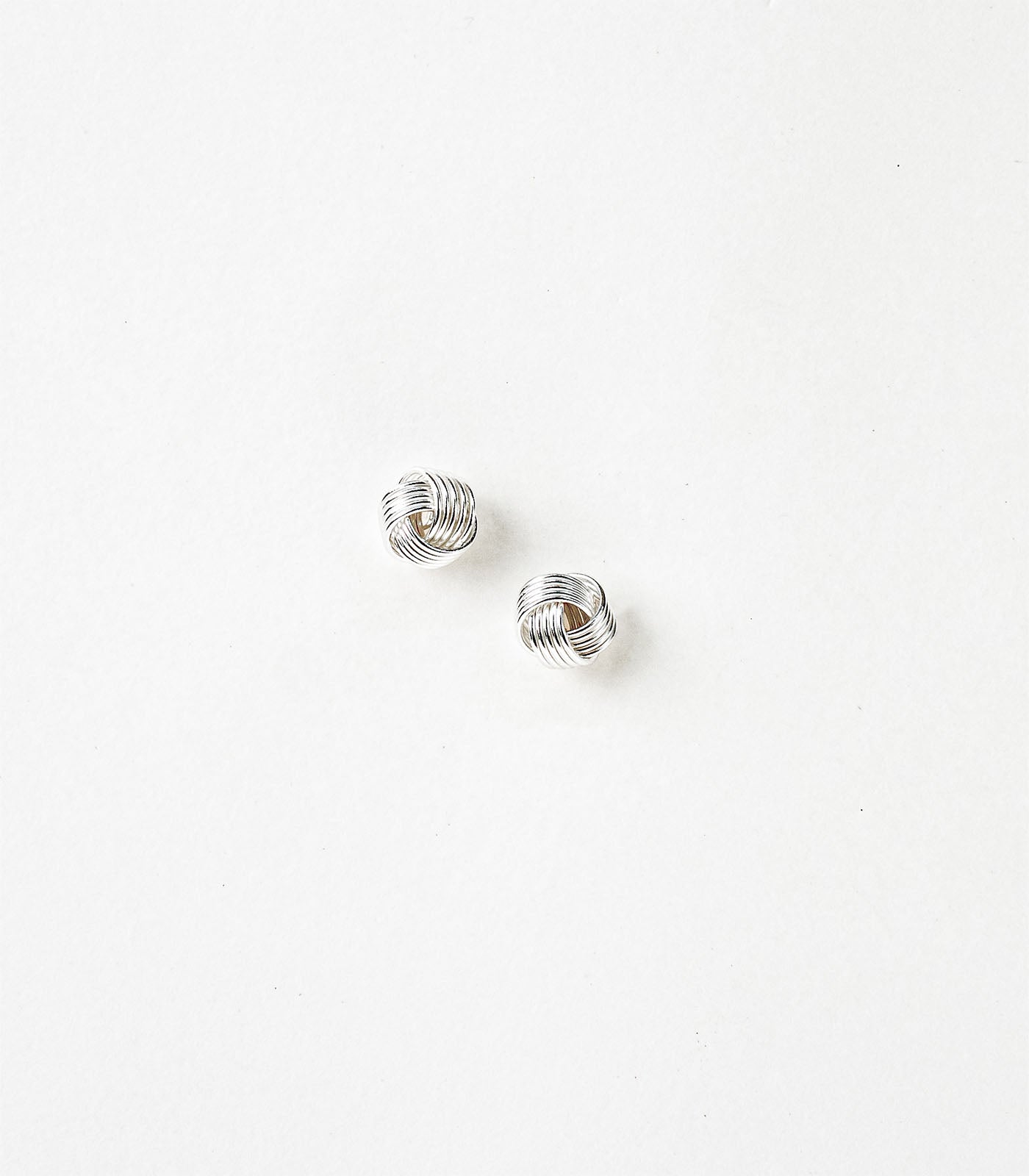 Interlocked Round Orbits Silver Tops