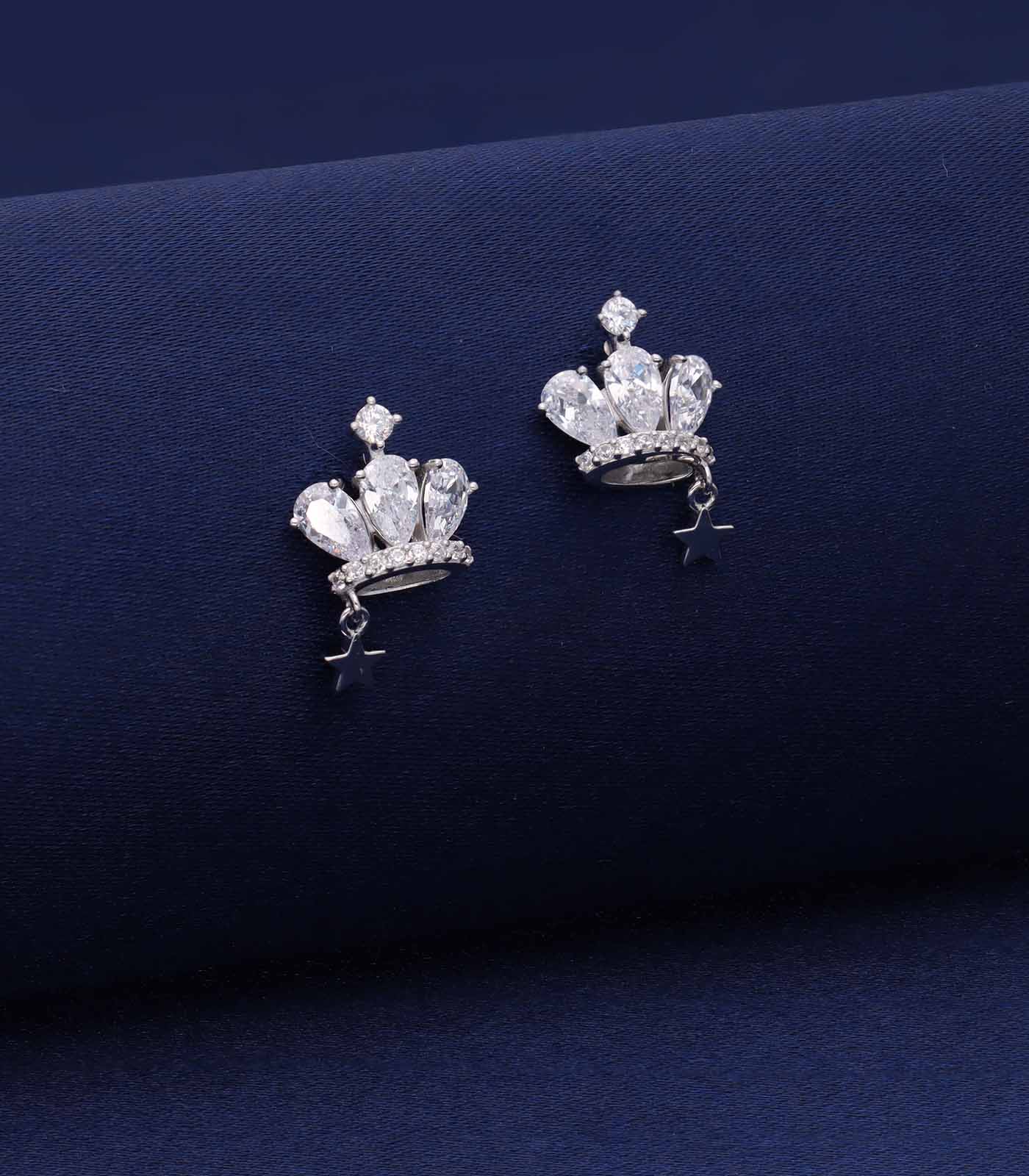 Tops Buy Mini crown earrings Silver Gargi