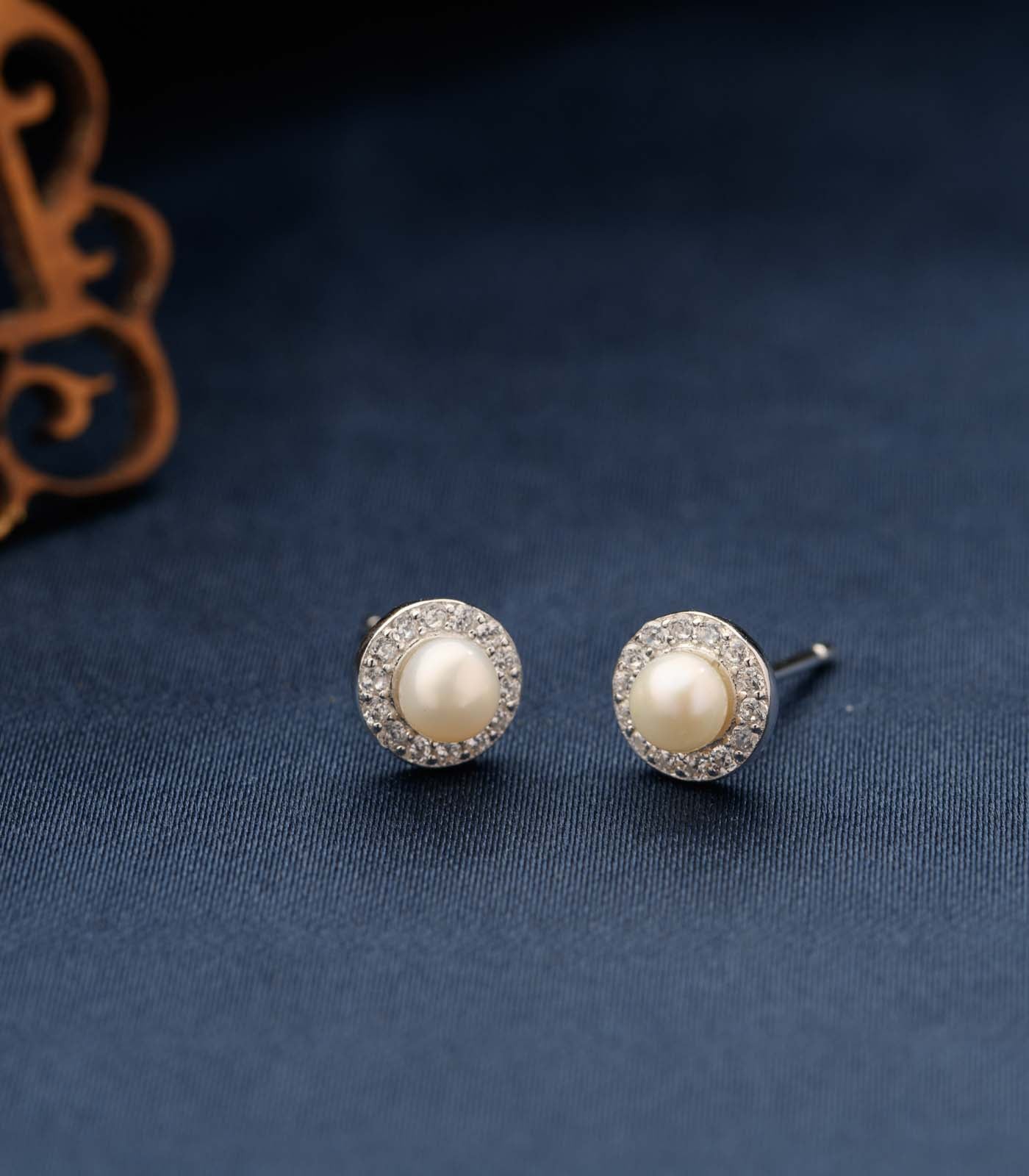 Solitaire Pearl Tops (Silver)