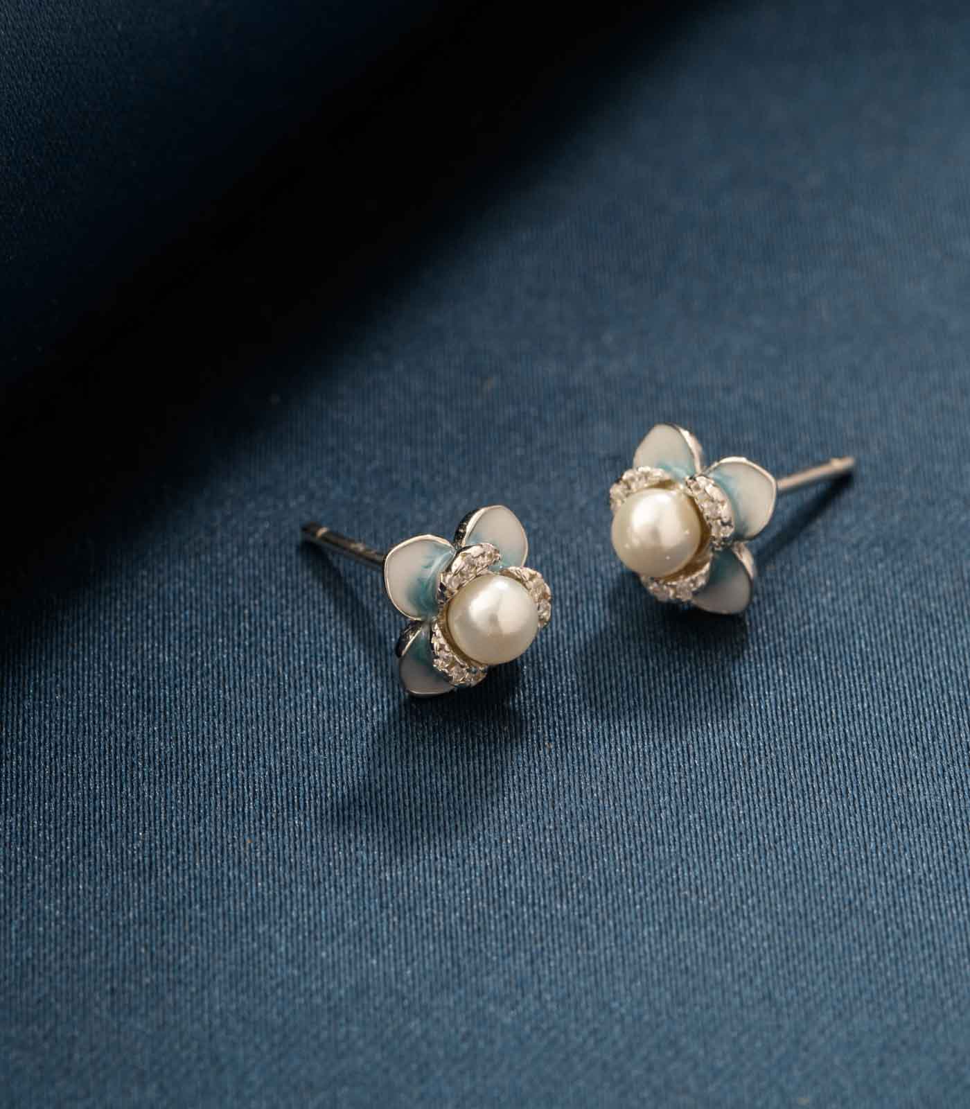 Floret with Pearl Tops (Silver)