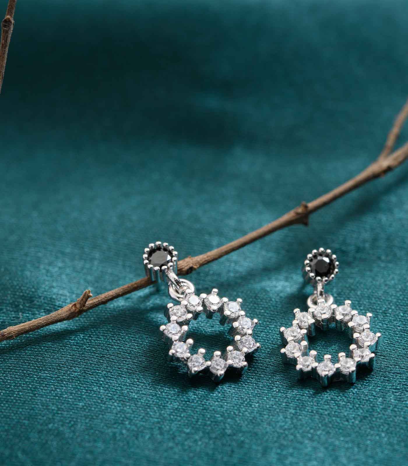 Circle of Elegance Tops (Silver)