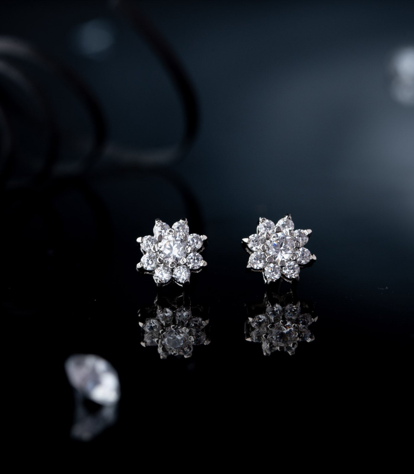 Premium Zircon Blooming Flower Tops