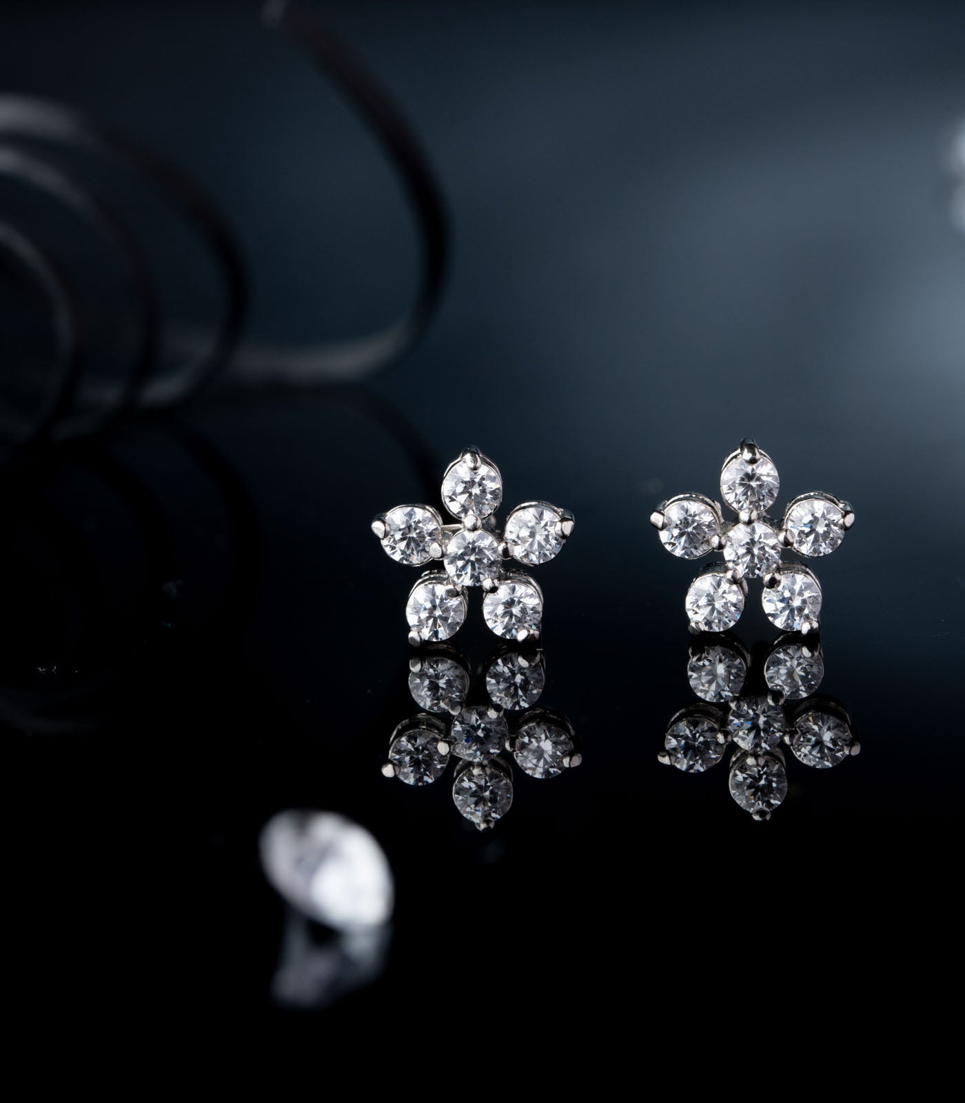 Premium Zircon Kudi Tops (Silver)