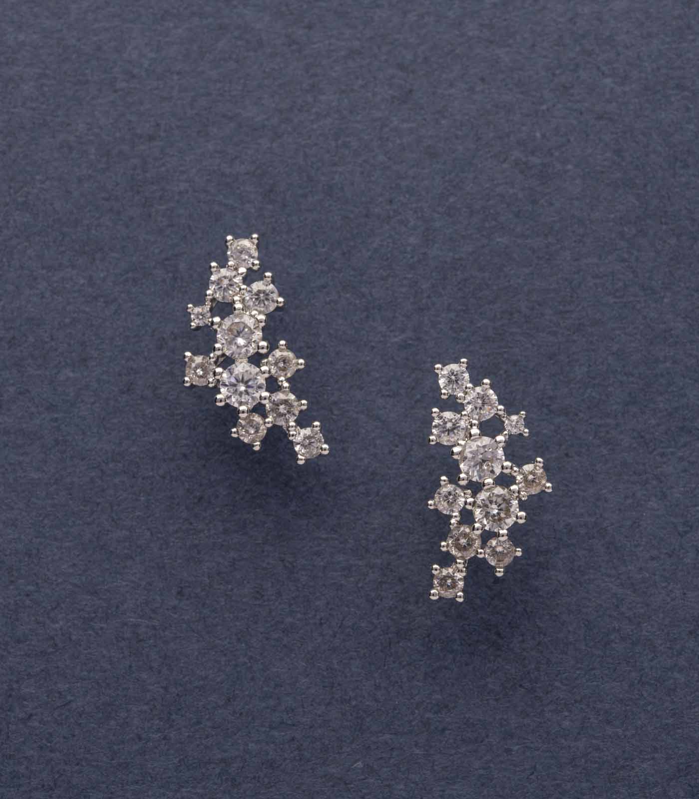 Fashionable Crystal Studs (Brass)