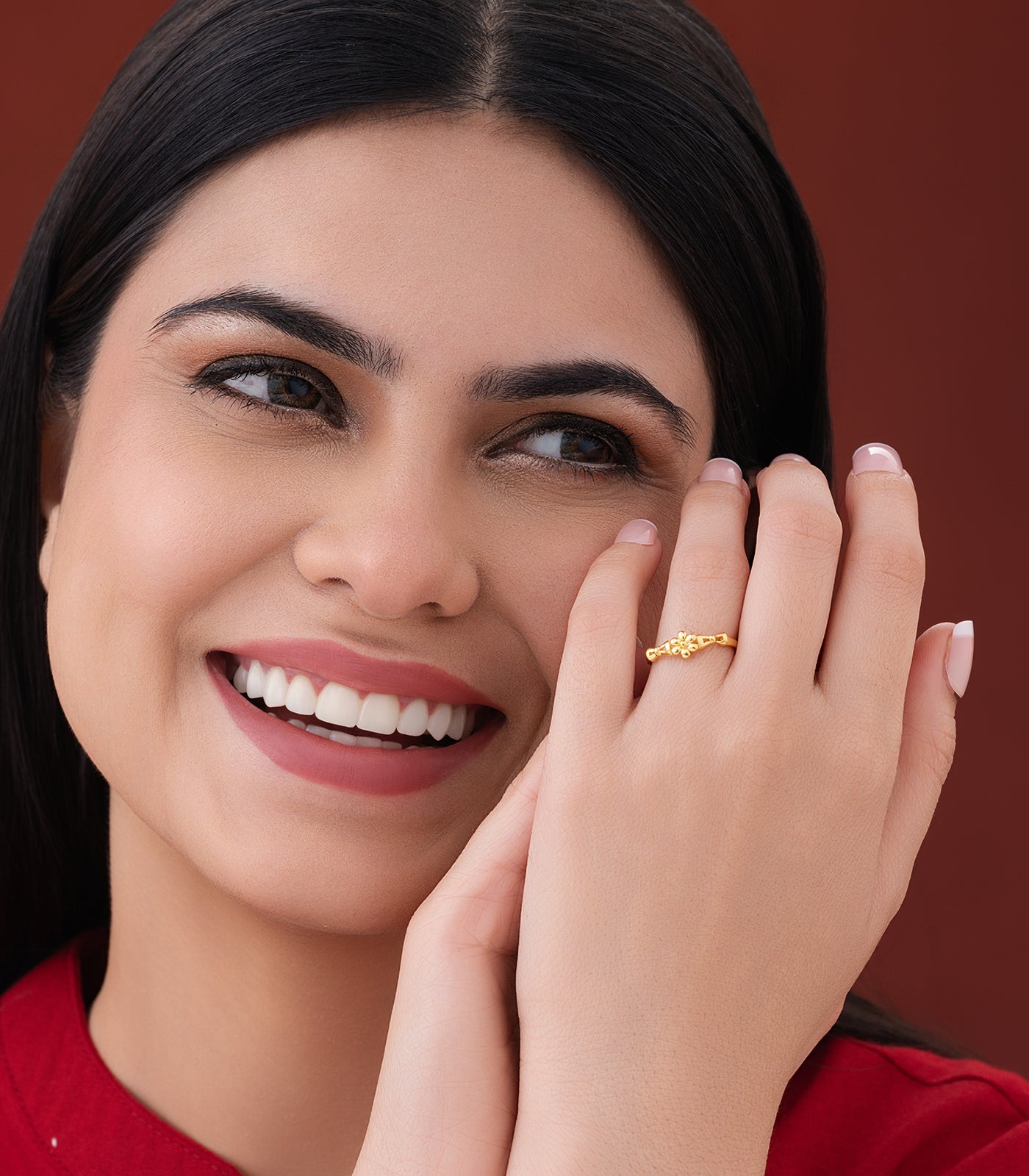 Floral Feel Gold Finger Ring