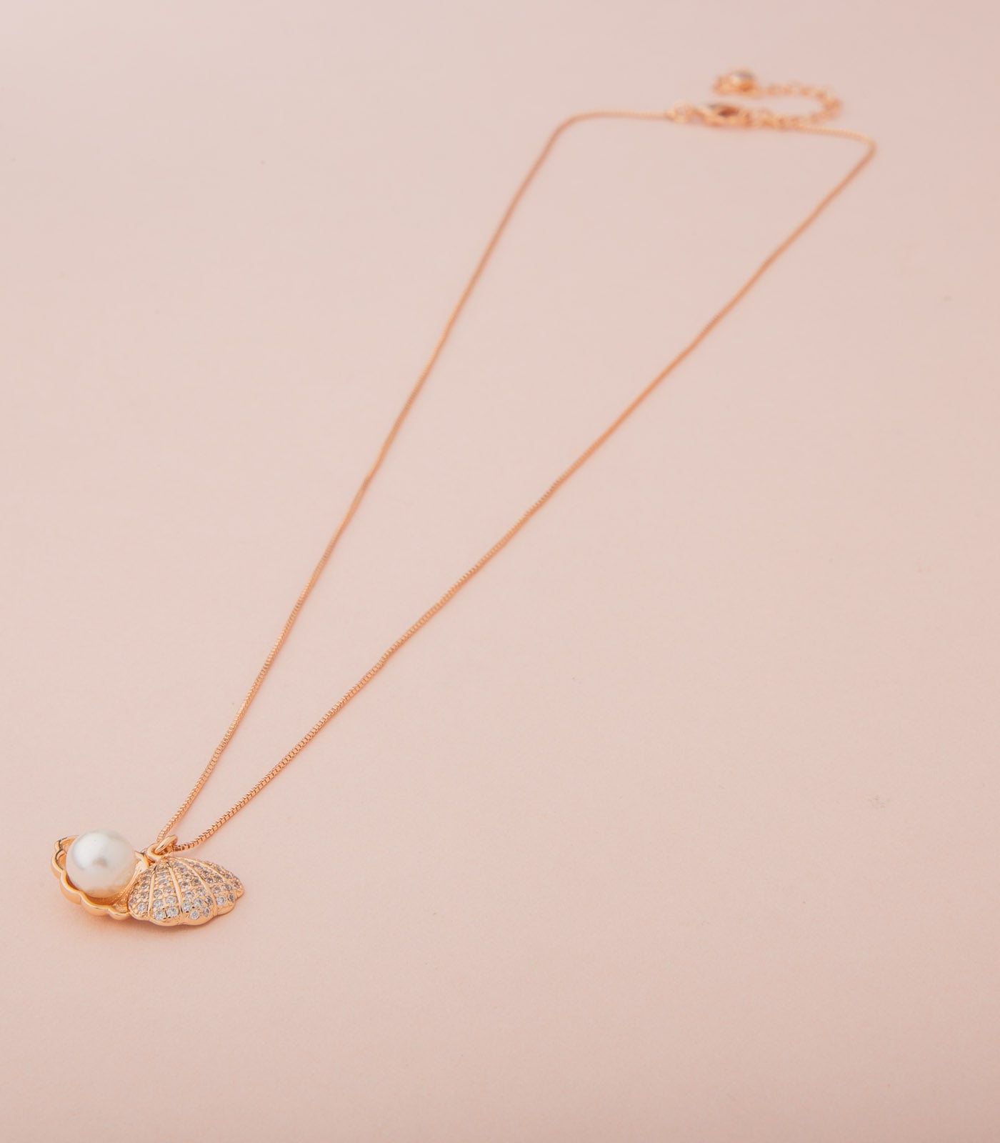 Goddess Of Pearl Pendant (Brass)