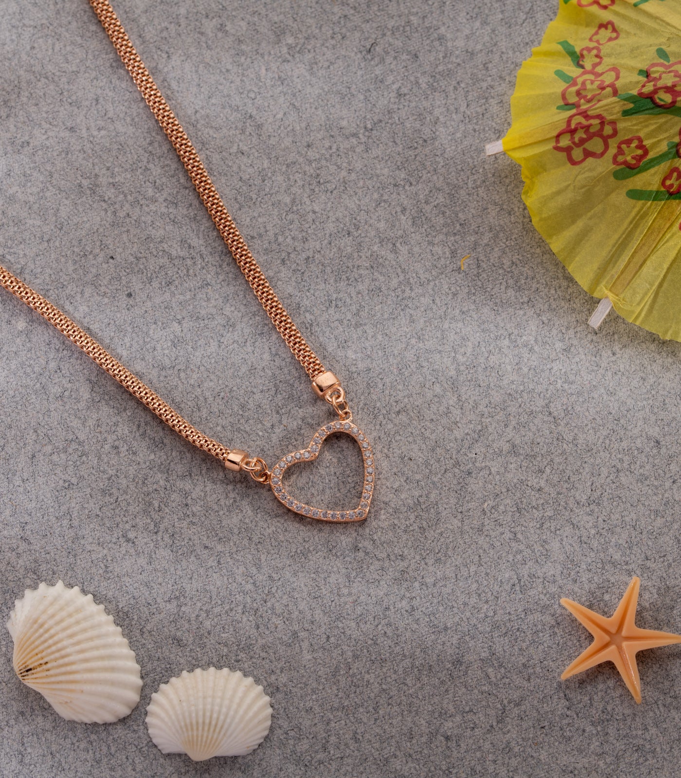 Heart Alone Necklace (Silver)
