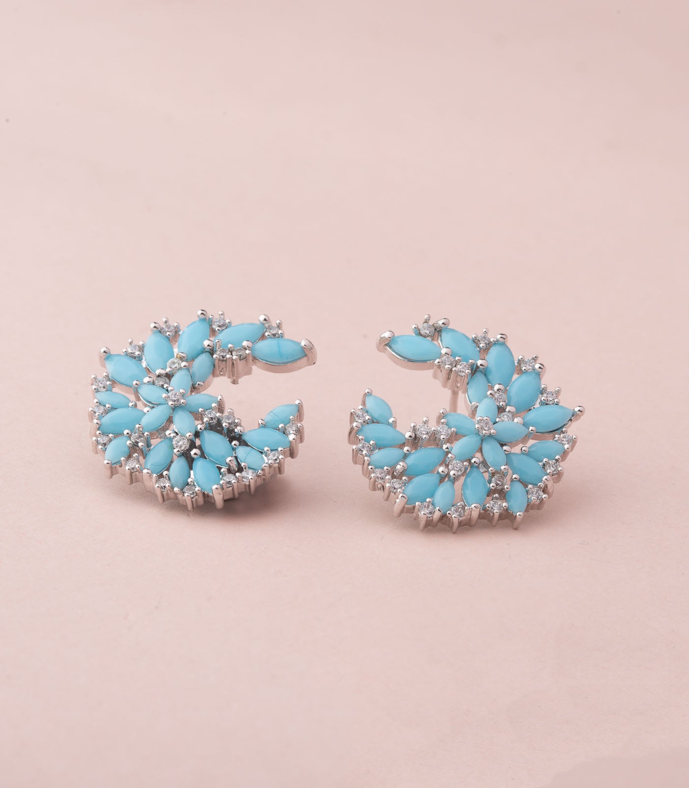 Magnetic Blue Bloom Earring (Brass)