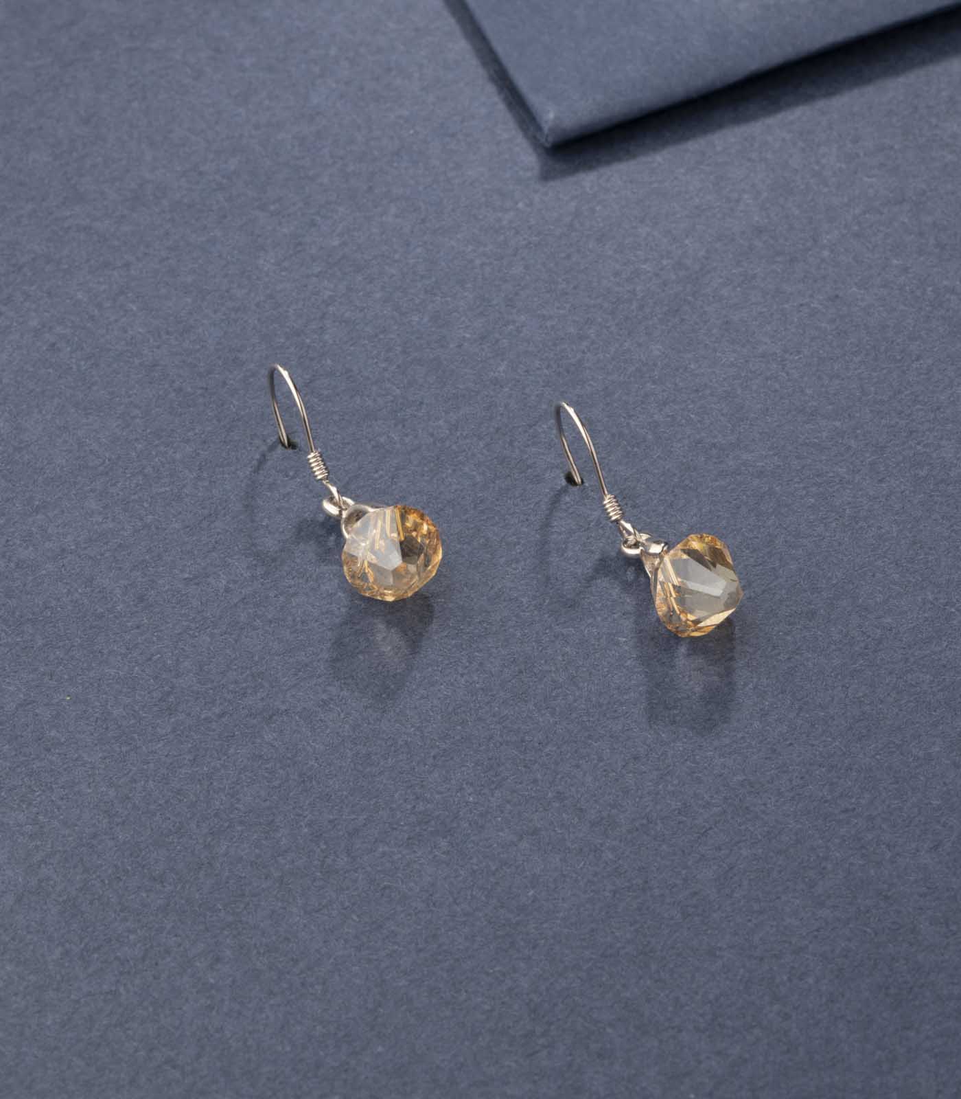 Matching Metal Earrings (Silver)