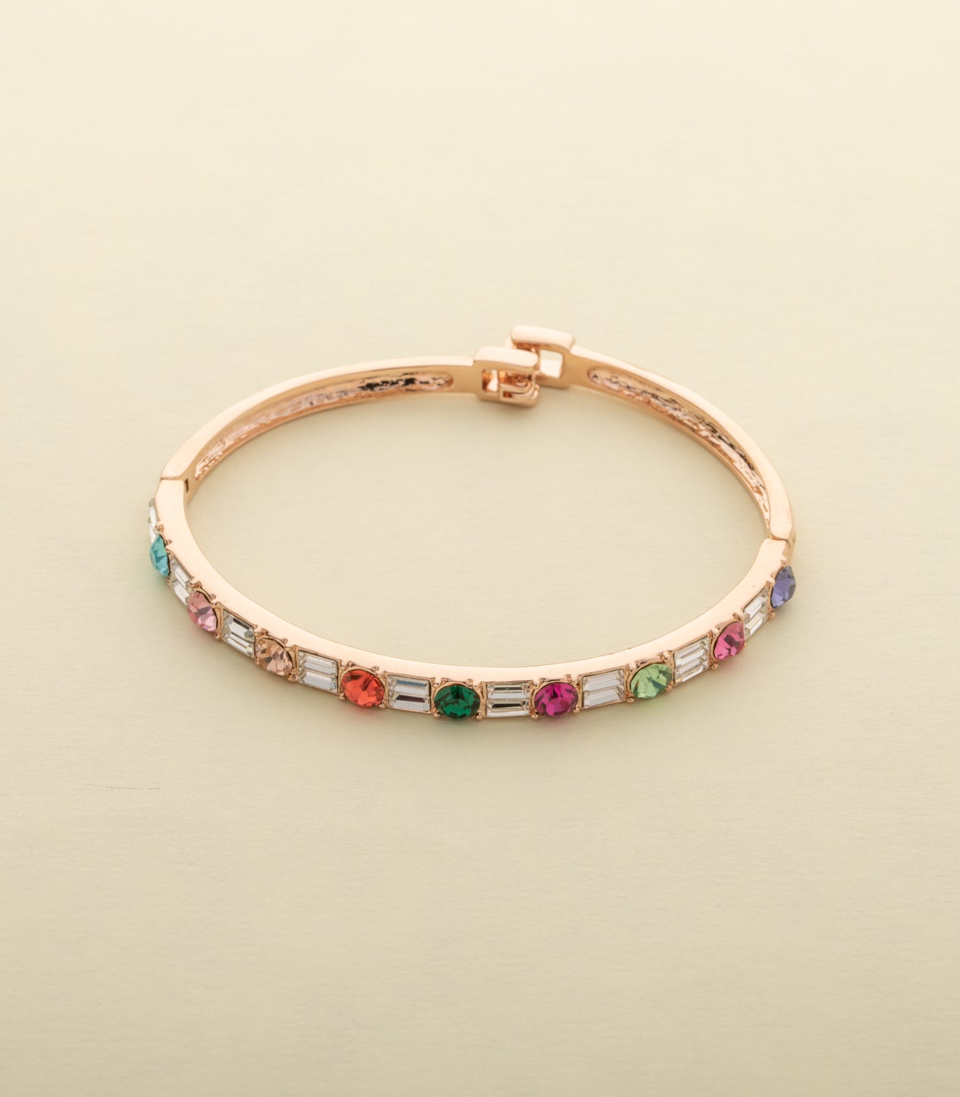 Mysterious Crystal Bracelet (Brass)