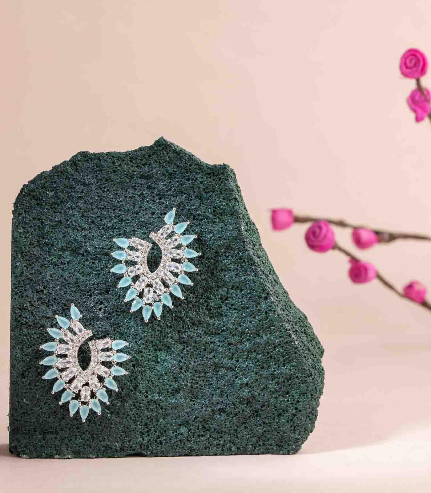 Shiny Limegreen Studs (Brass)