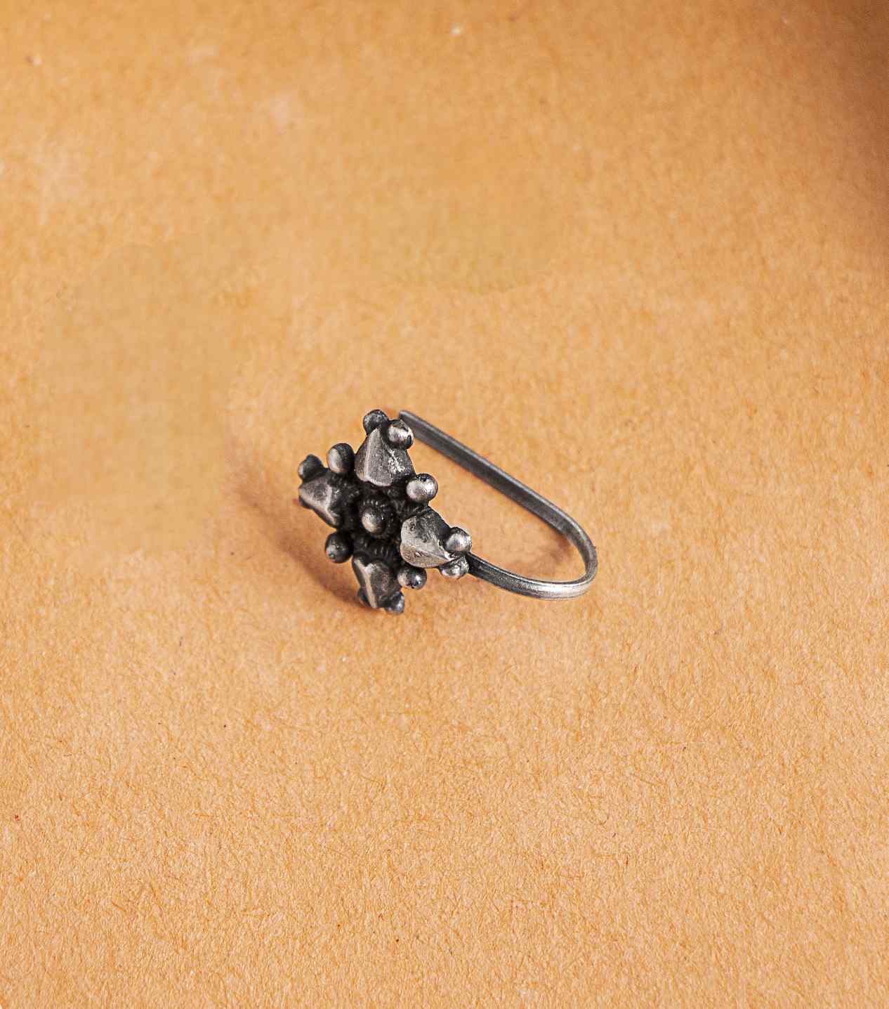 Silver Fancy Nose Pin