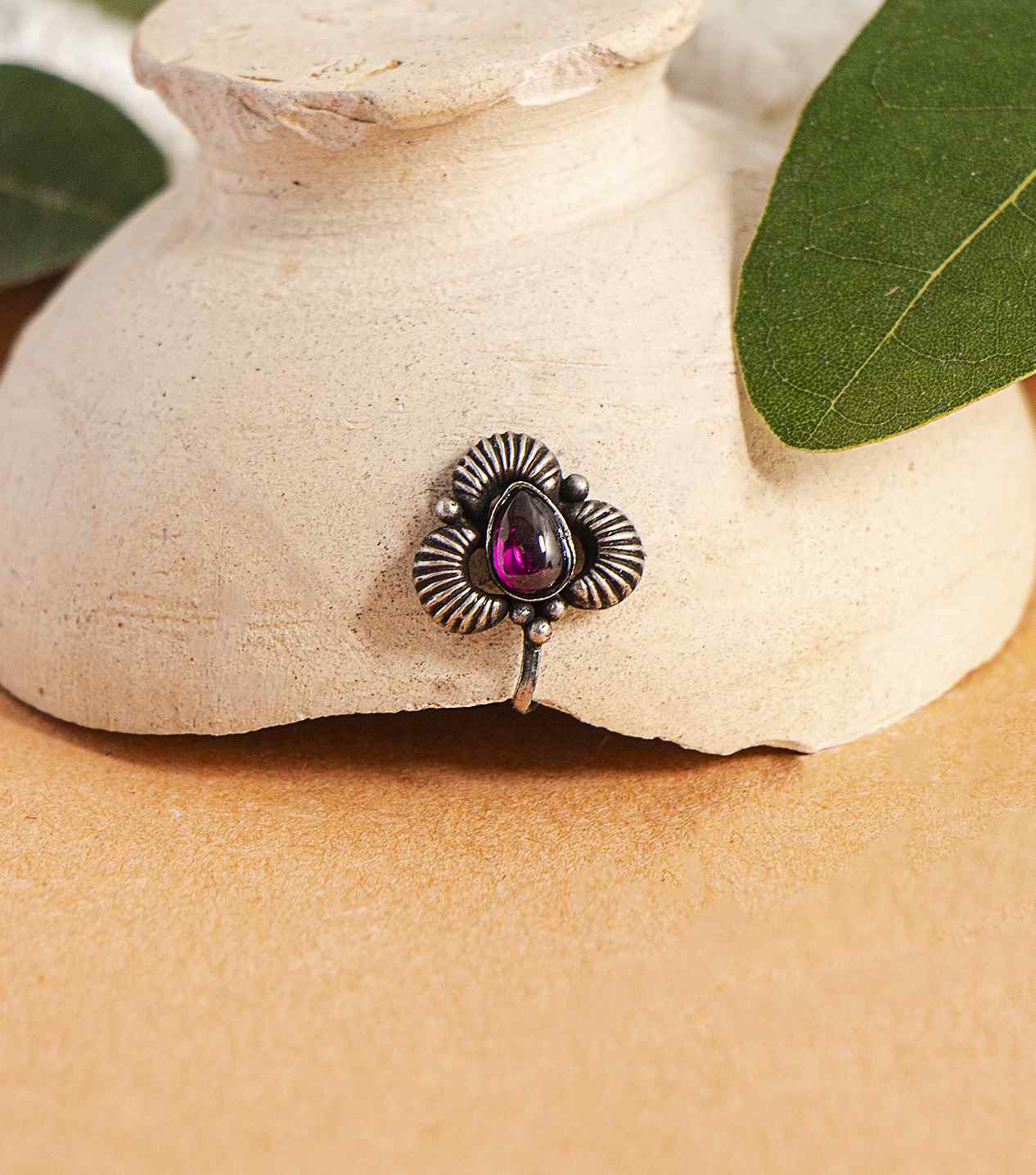 Silver Fancy Nose Pin