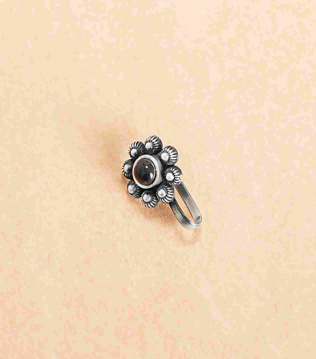 Silver Fancy Nose Pin