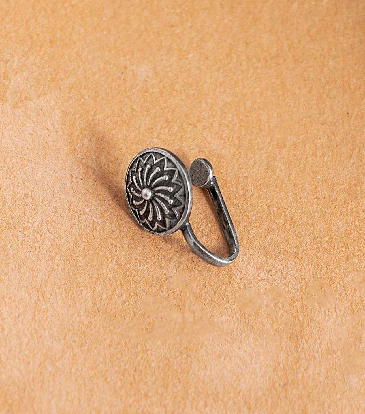Silver Fancy Nose Pin