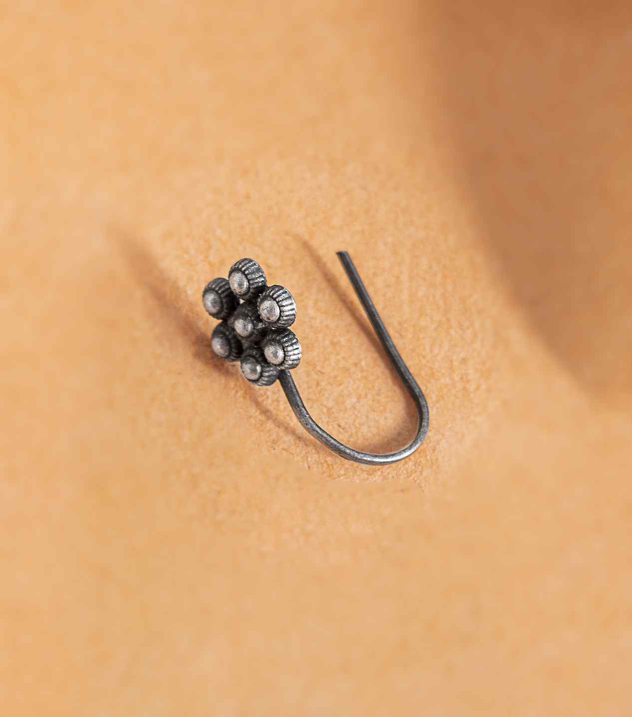 Silver Fancy Nose Pin