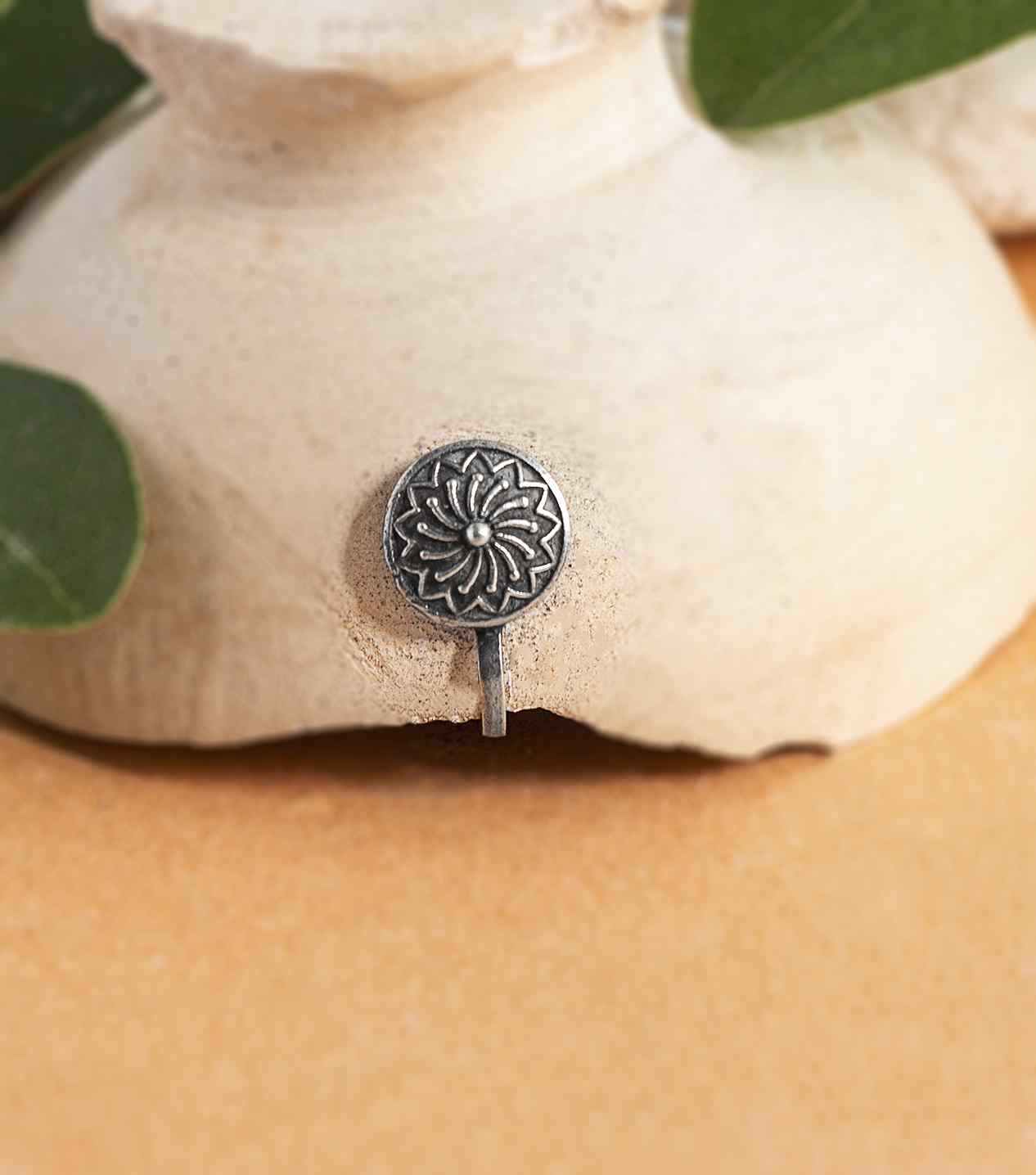 Silver Fancy Nose Pin