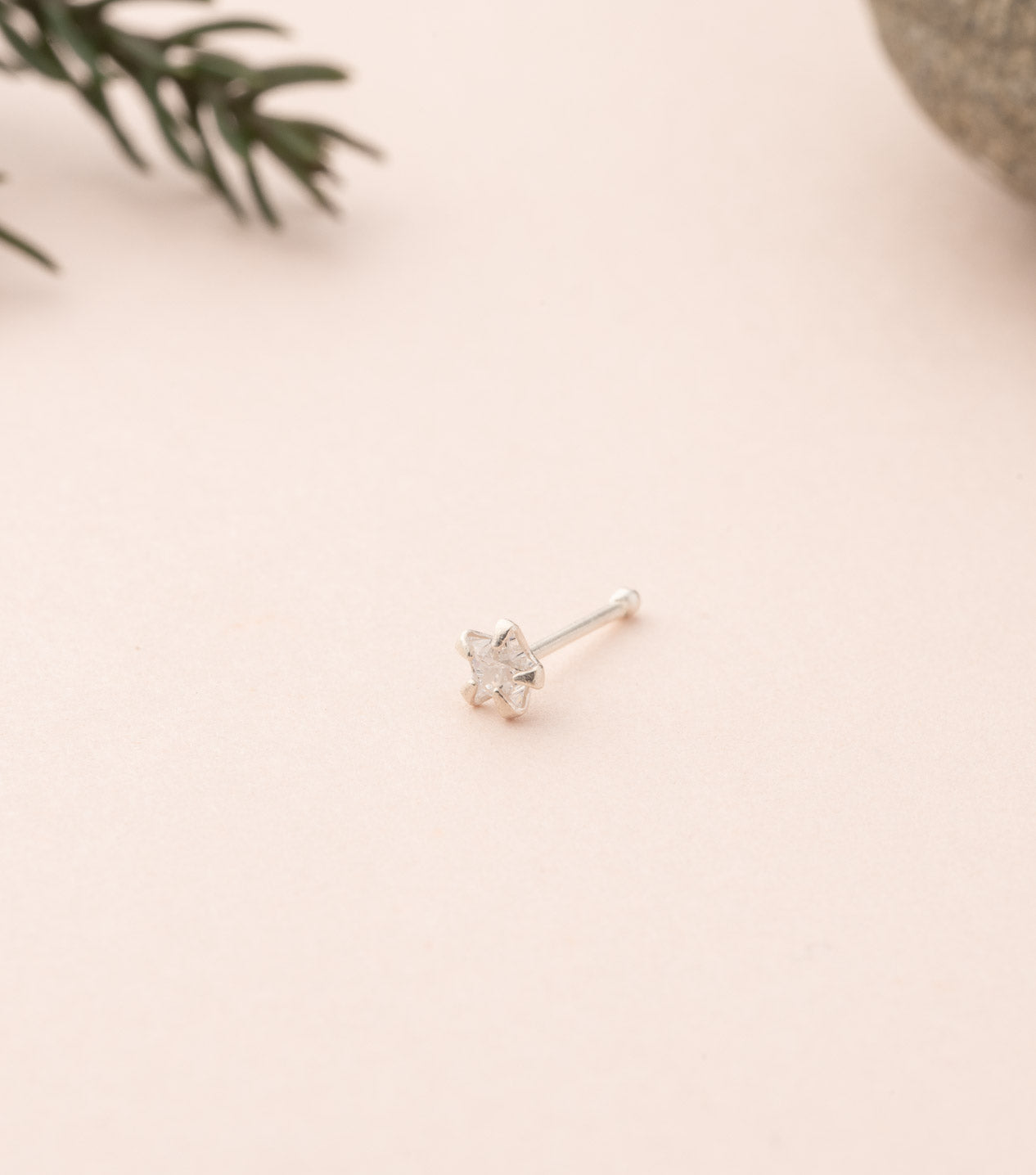 Silver Fancy Nose Pin