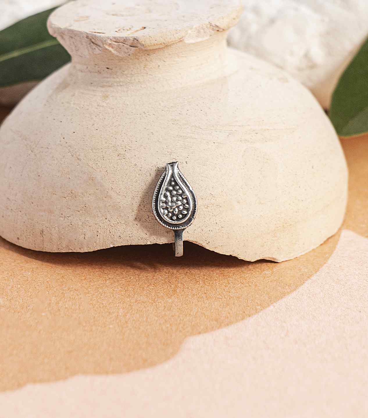 Silver Fancy Nose Pin