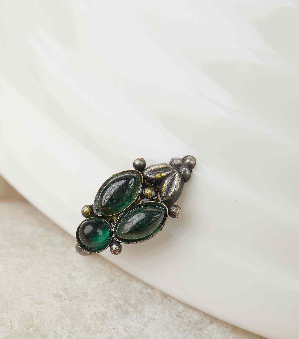 Silver Fancy Nose Pin