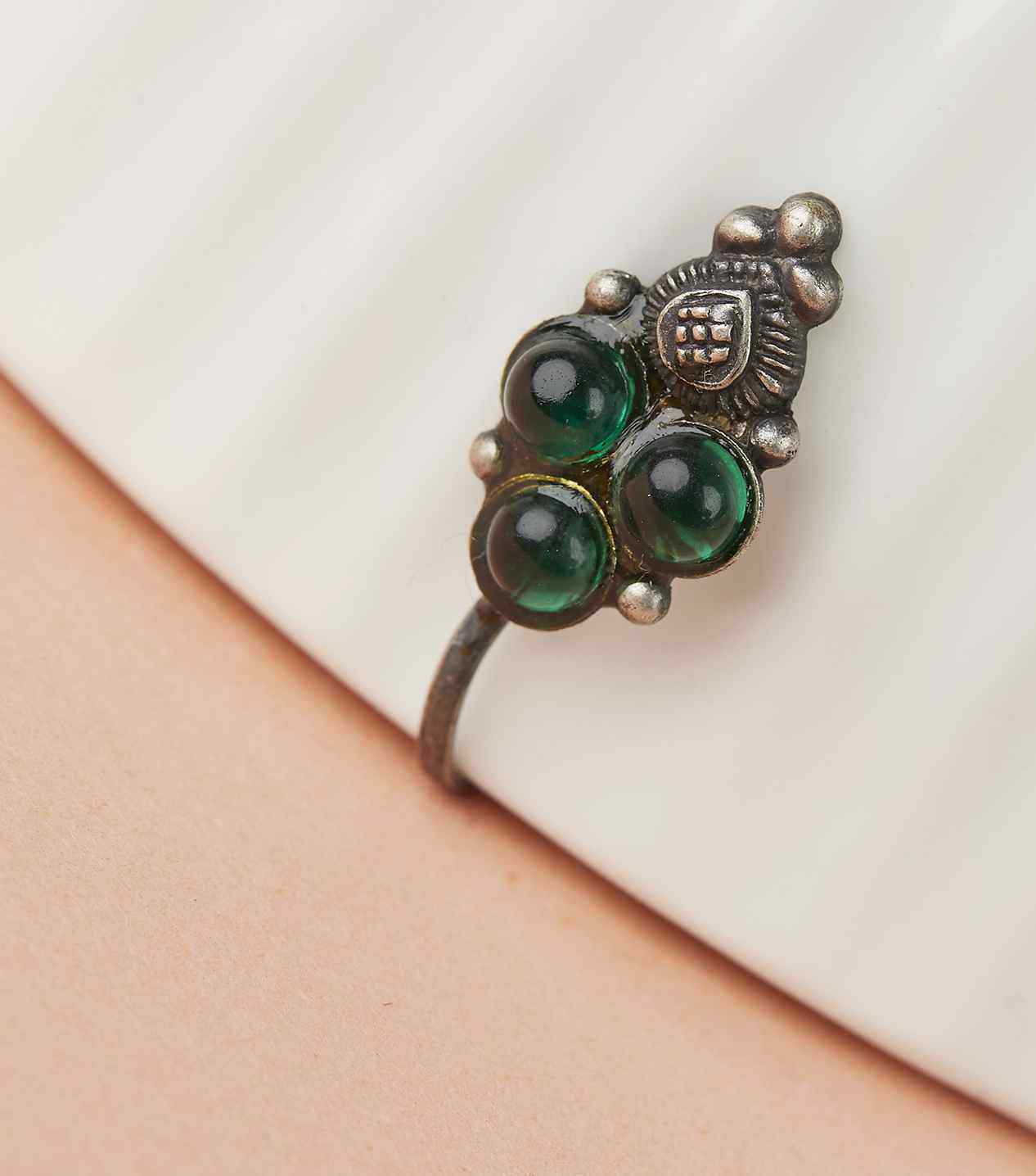 Silver Fancy Nose Pin