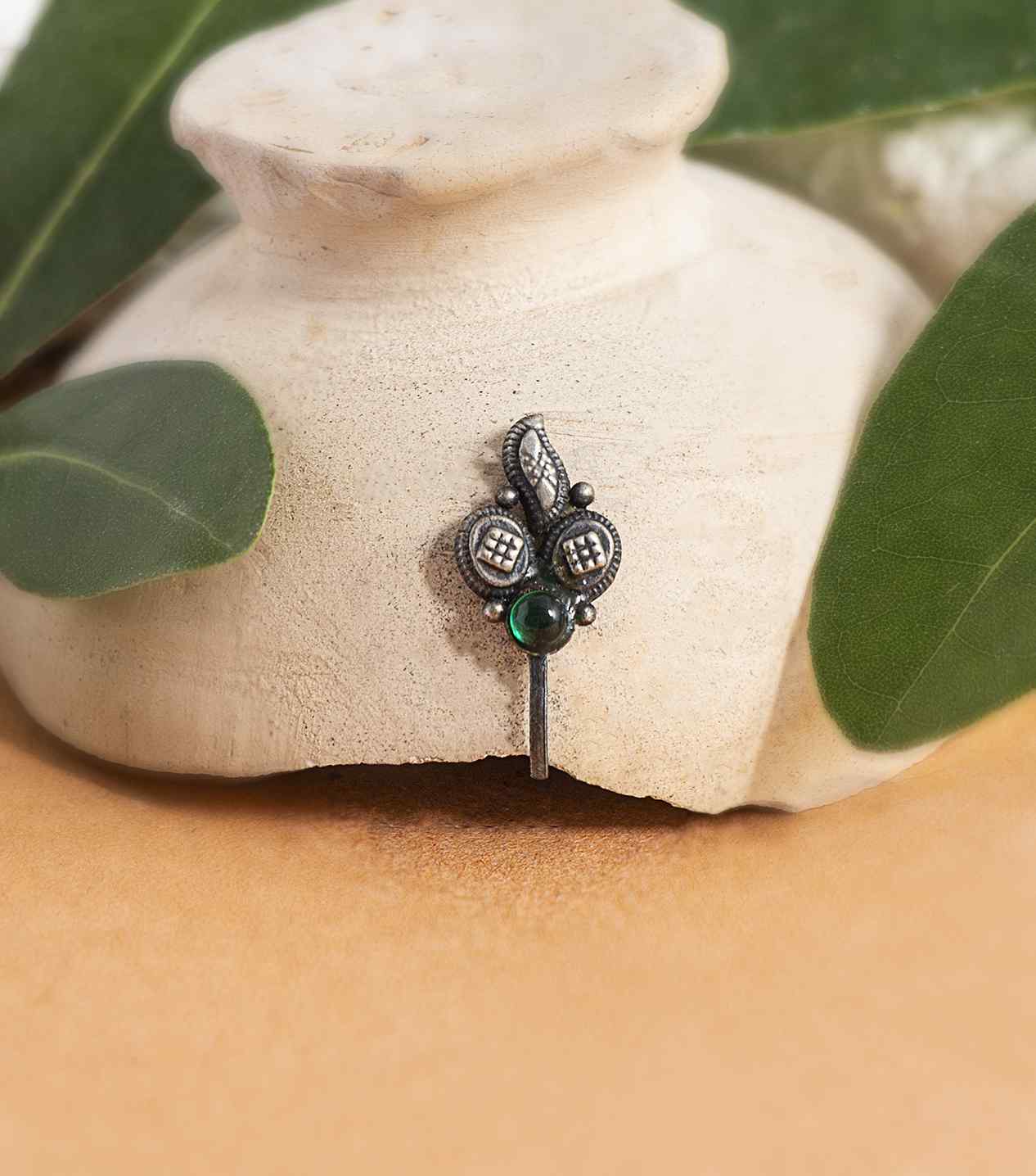 Silver Fancy Nose Pin