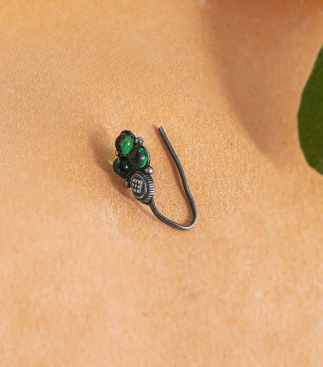 Silver Fancy Nose Pin