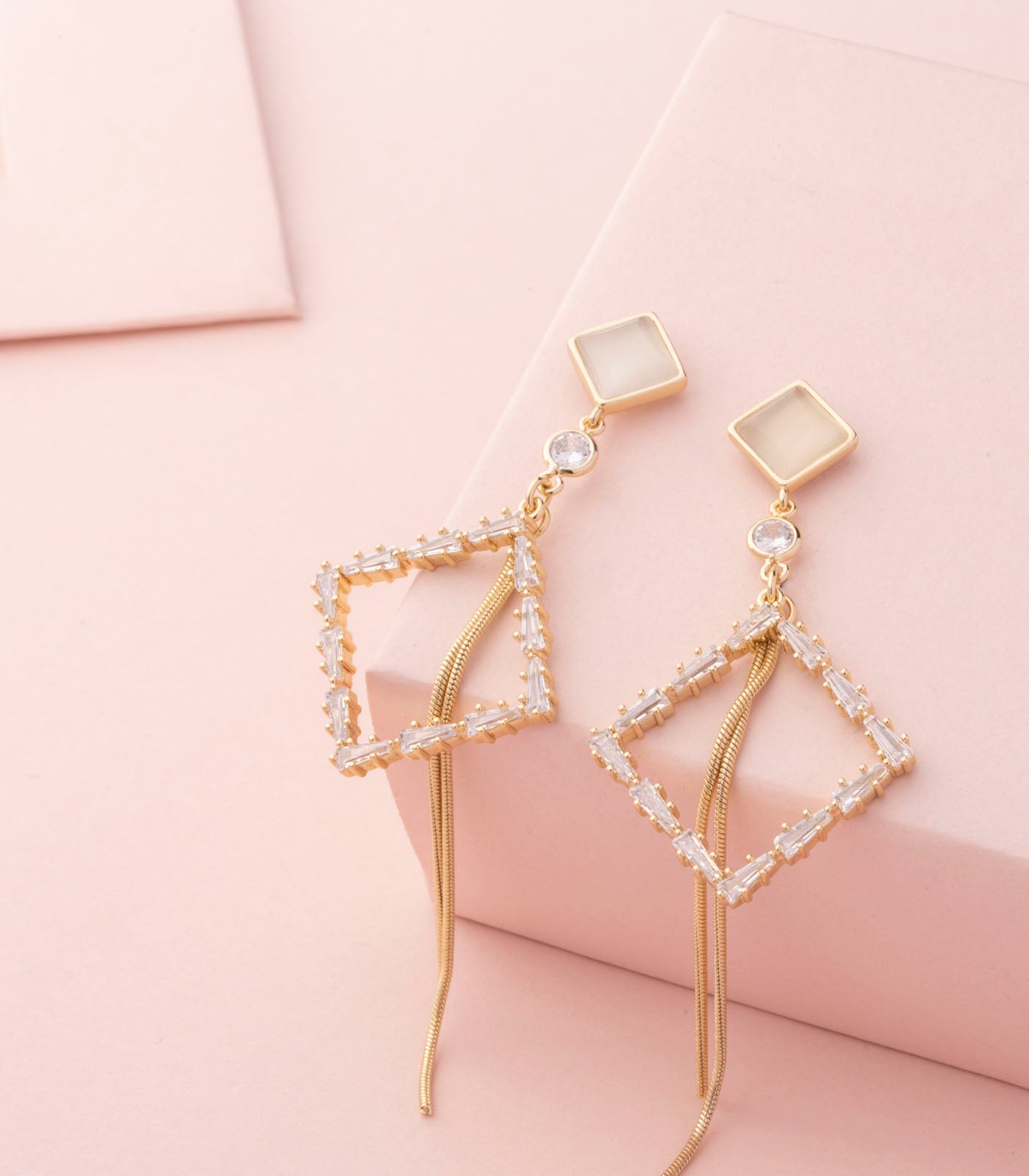 Sparkling kite earrings (Brass)