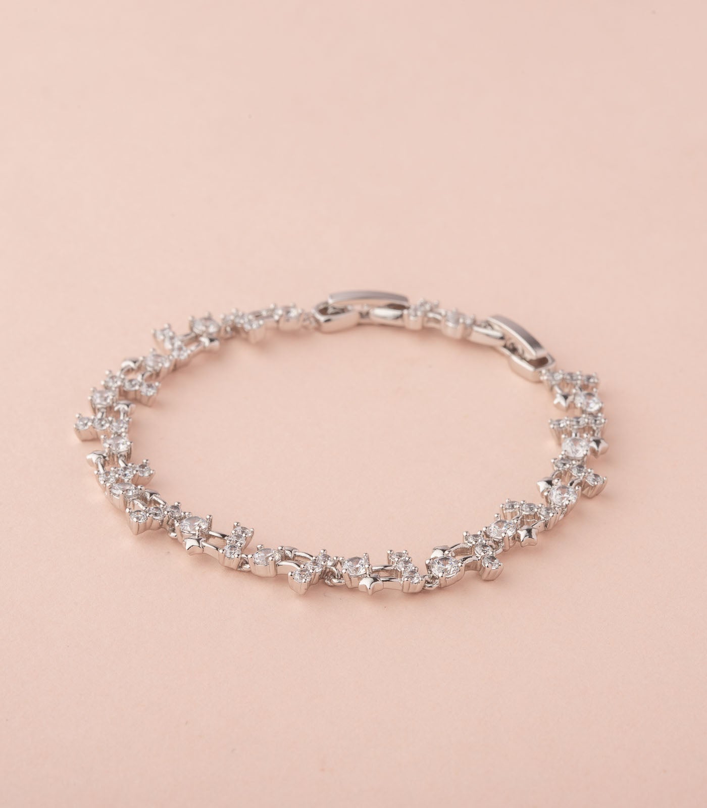 The Intricate Wonders Bracelet (Brass)