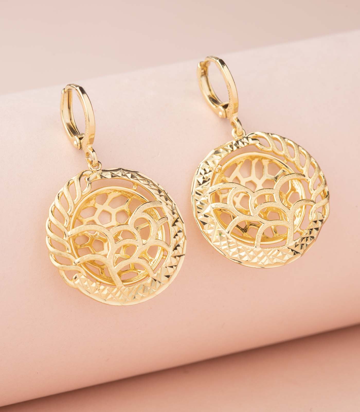 Twists And Turns Pendant (Brass)