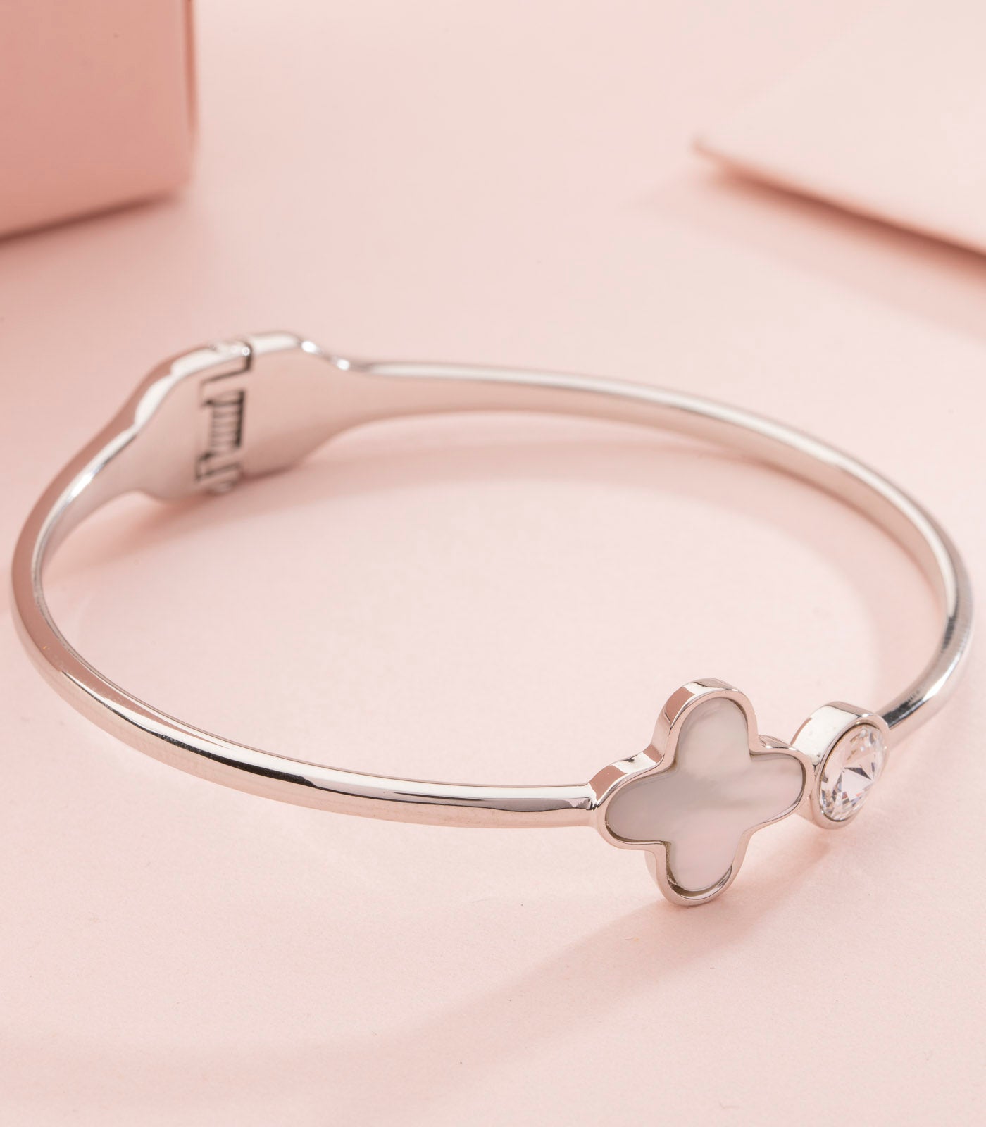 Wanderlust bracelet (Brass)