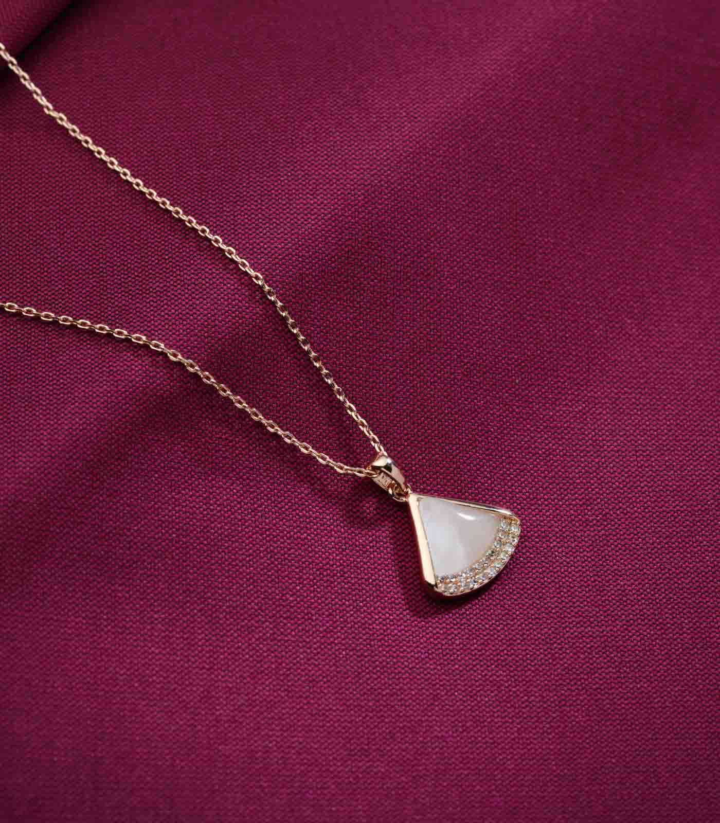 Fan Style Pendant Necklace (Brass)
