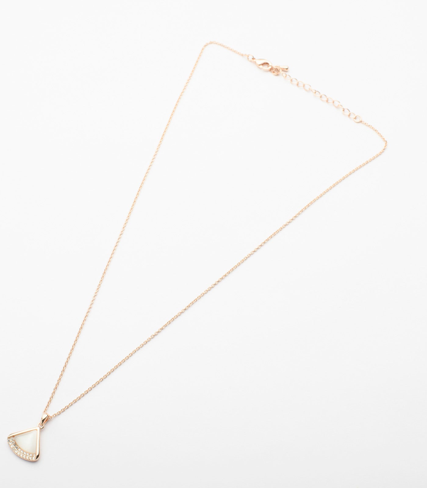 Classic Brass Sea Shell Necklace (Brass)