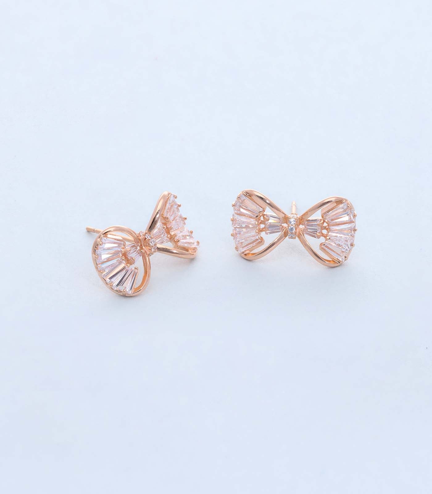 Classic bow shaped earrings(Silver)
