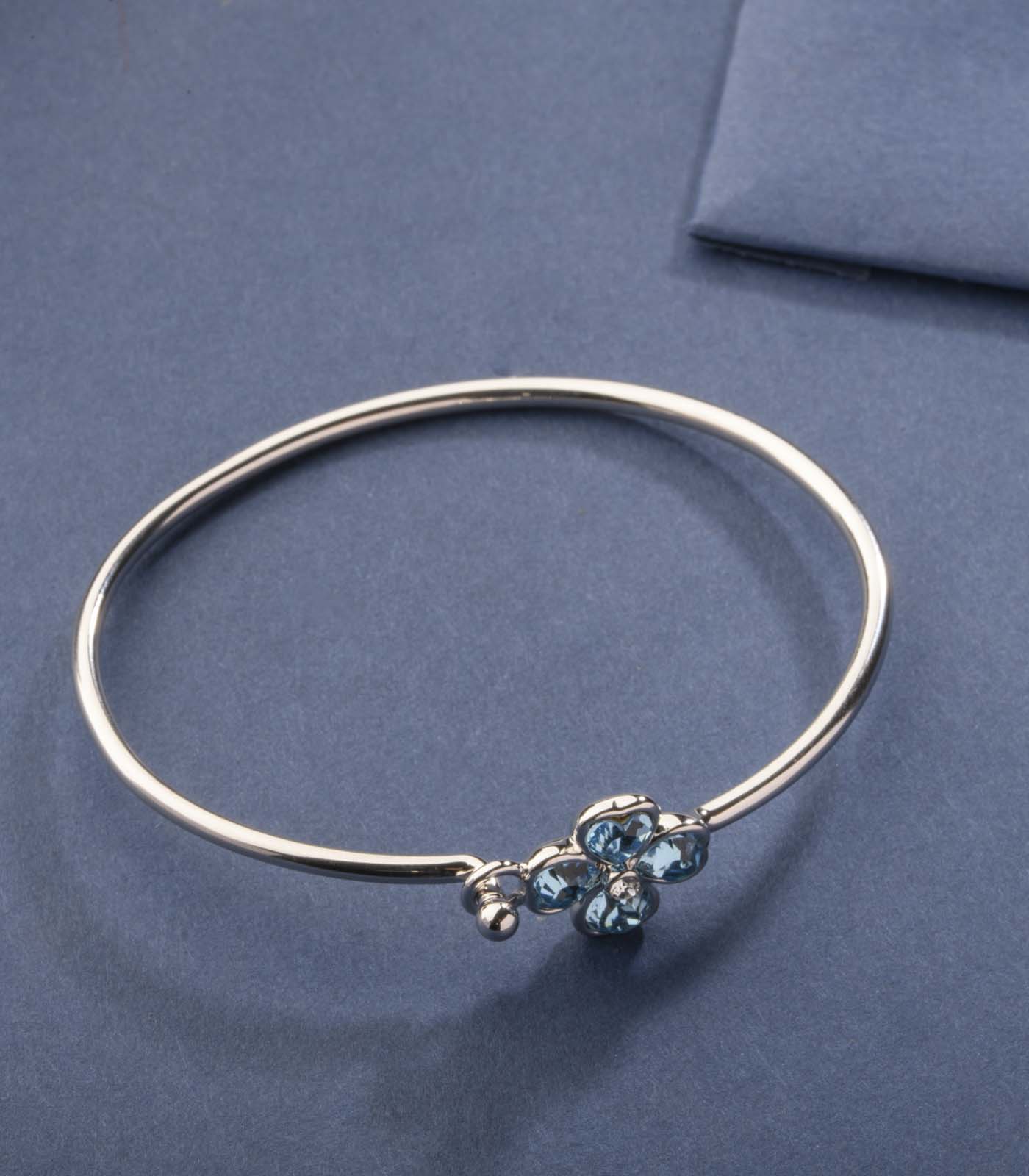 Decent Ring Of A Blue Gem Bracelet (Brass)