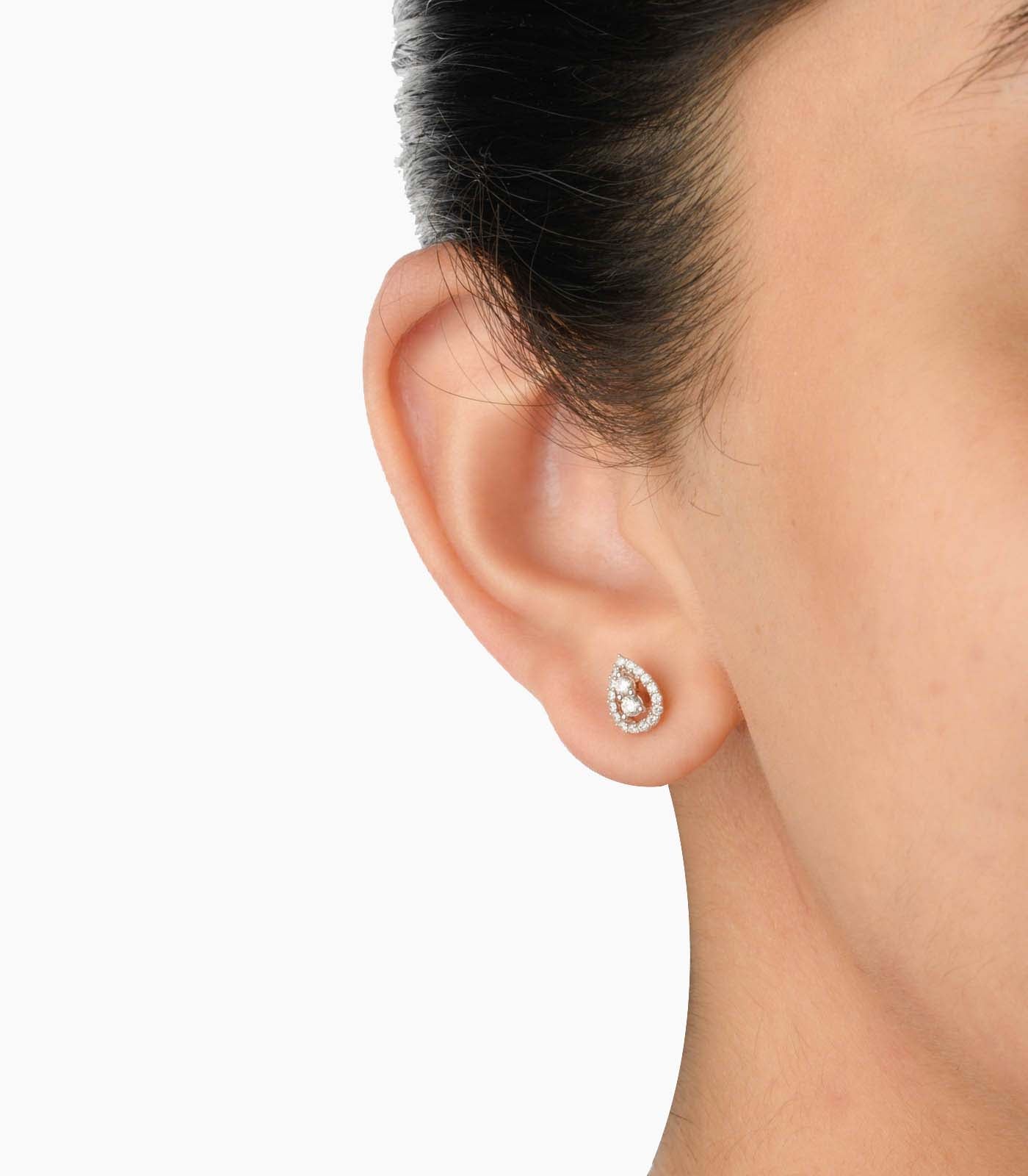 Diamond Minimalist Chic Earrings