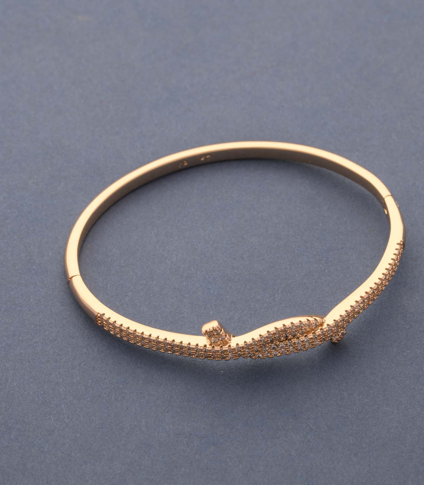 Elegant Golden and Gemstone Bracelet (Brass)