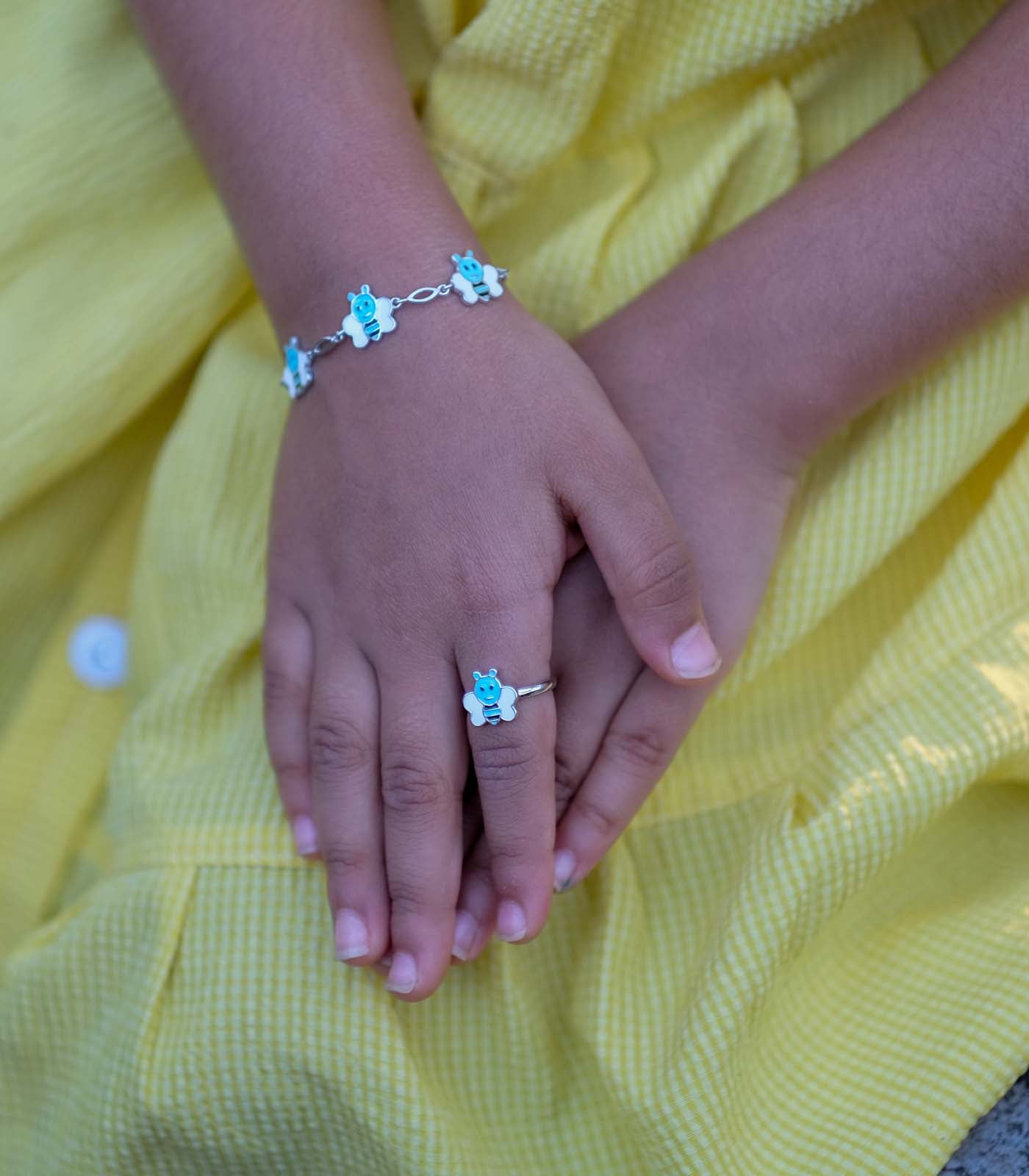 Cute Bee Bracelet (Silver)