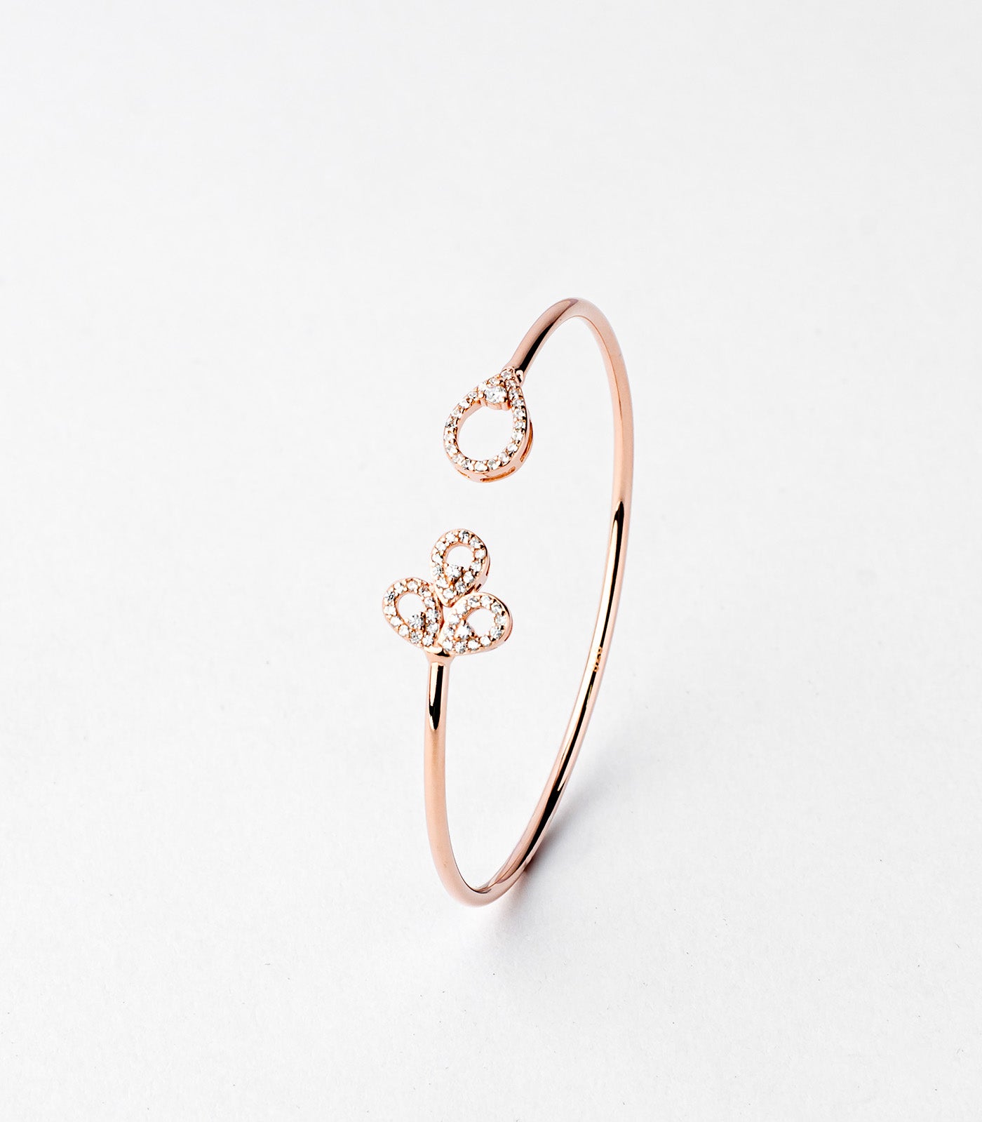 Rose Gold Elegant Bracelet (Silver)