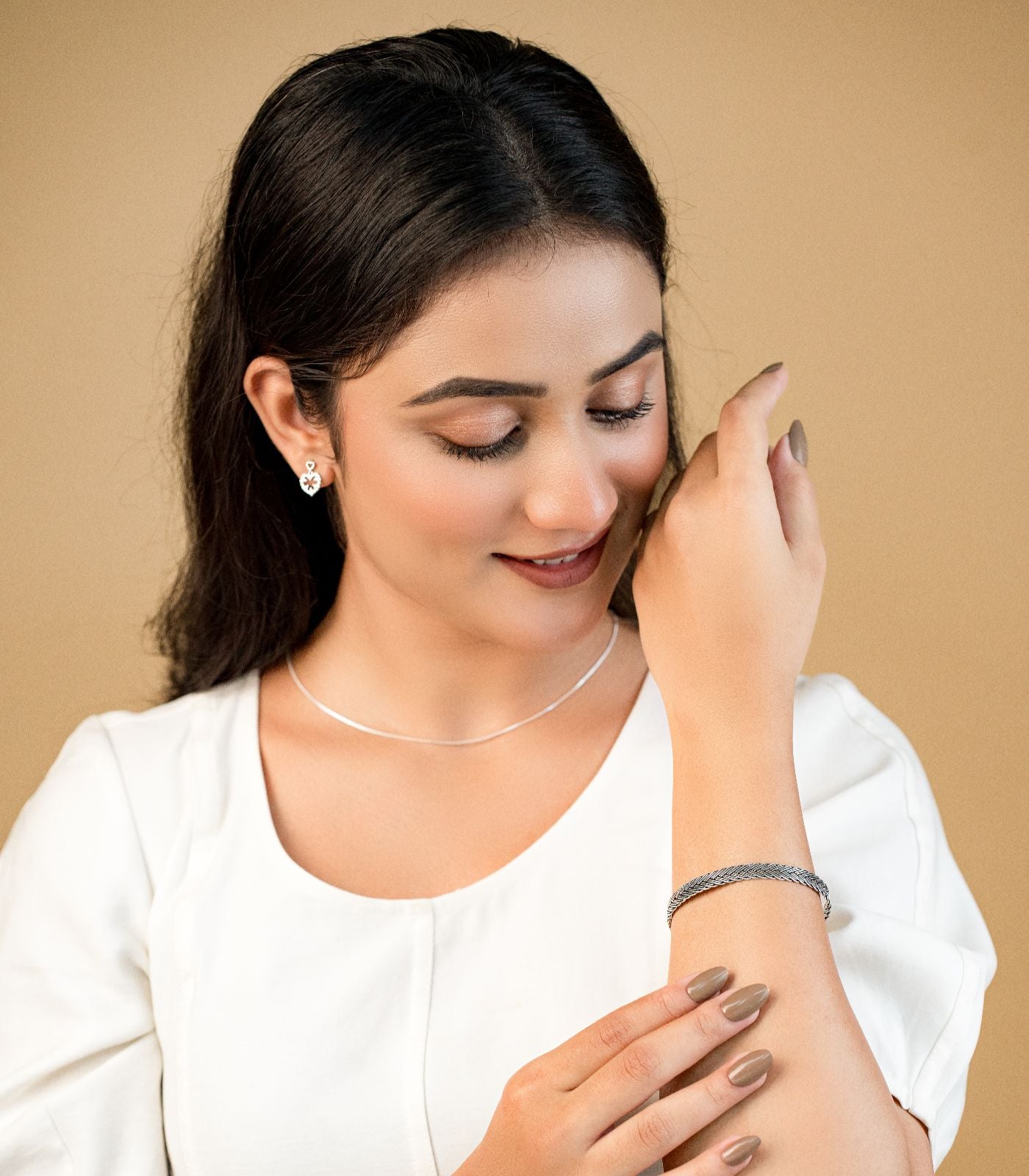 Textured Kada Bracelet (Silver)