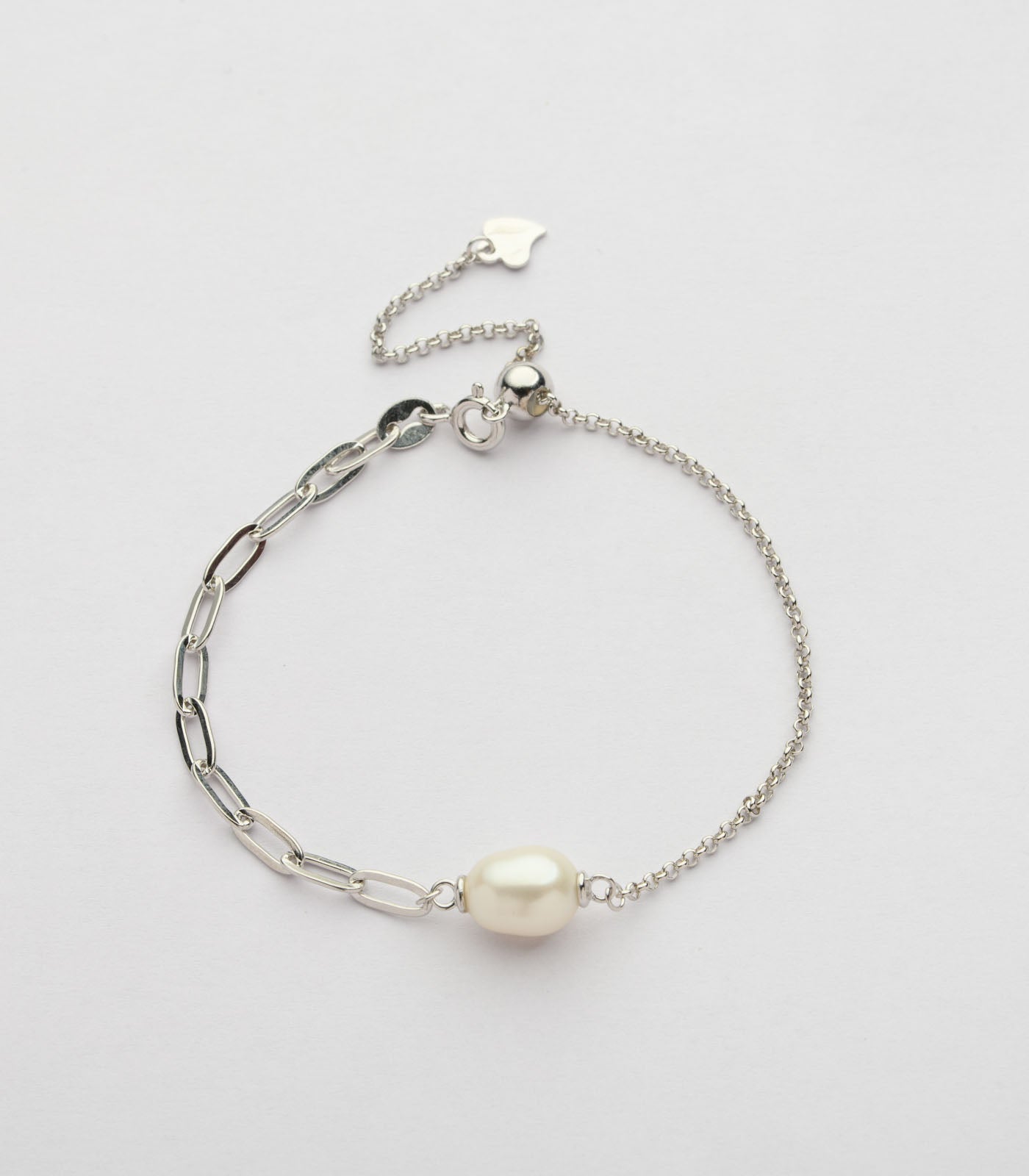 Beautiful Bond Of Pearl Bracelet (Silver)