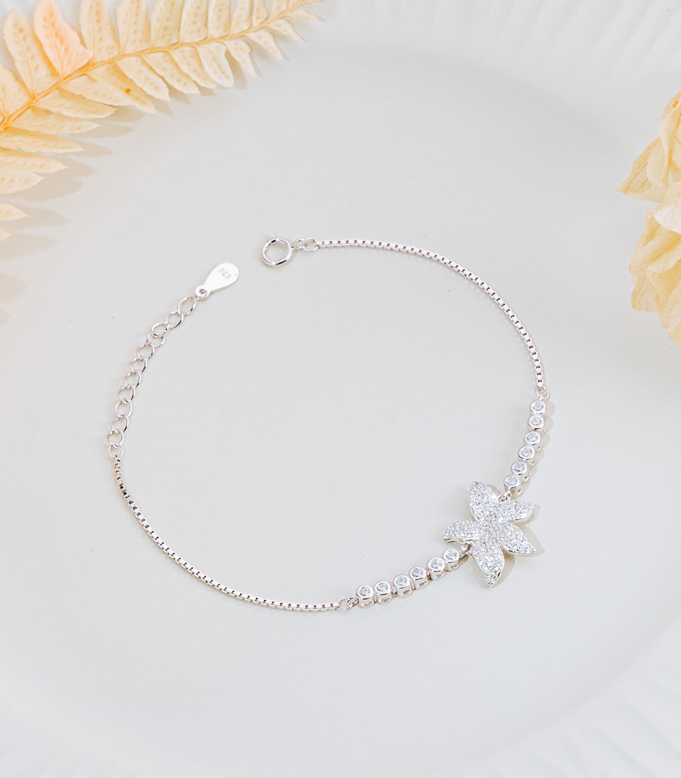 Blooming Love Bracelet (Silver)