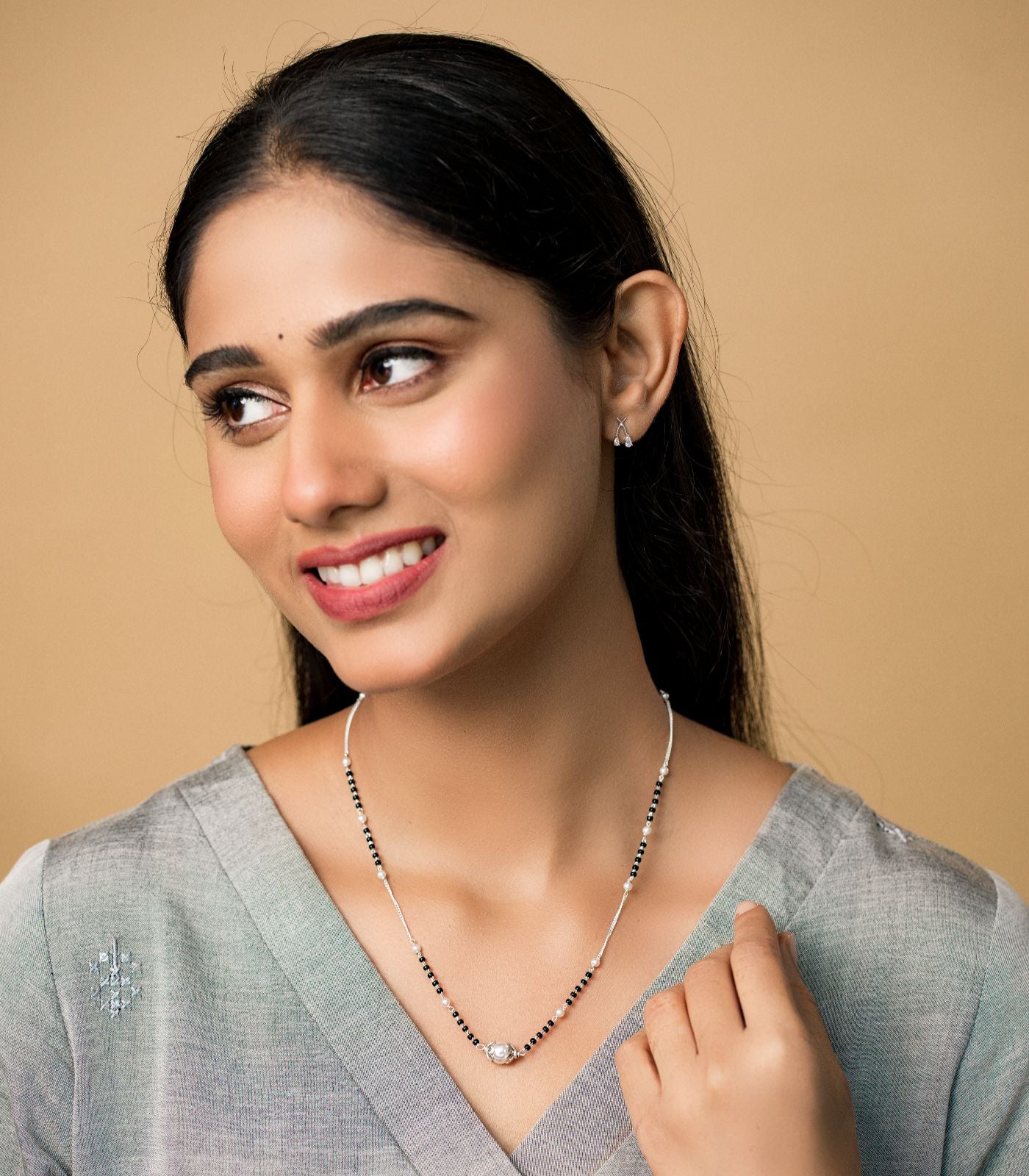 Elegant Silver Pearl Mangalsutra