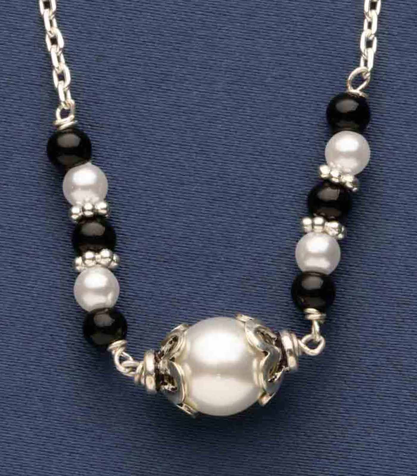 Exquisite Silver Pearl Mangalsutra