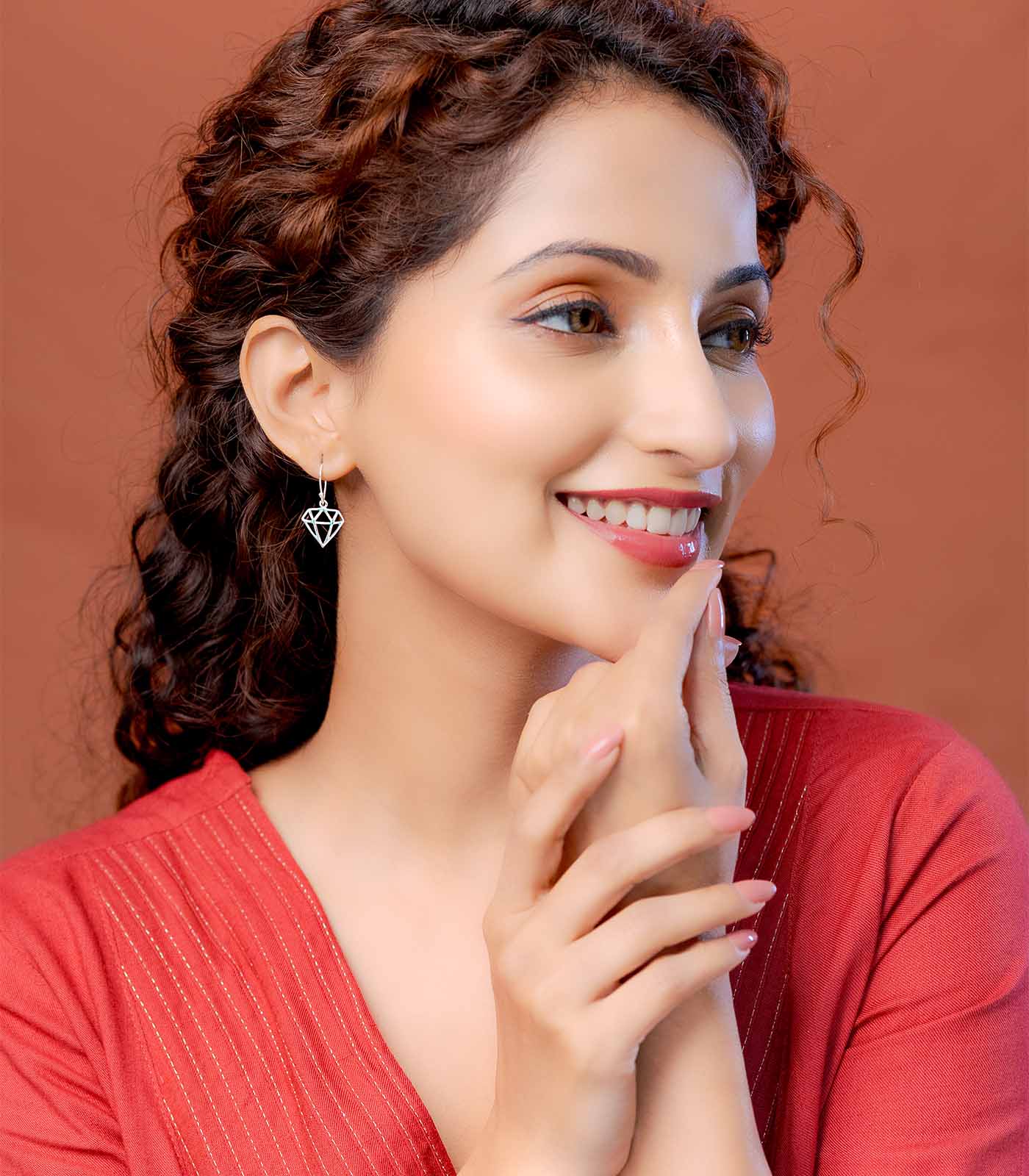 Fashion Diamond Outlined Silver Earrings