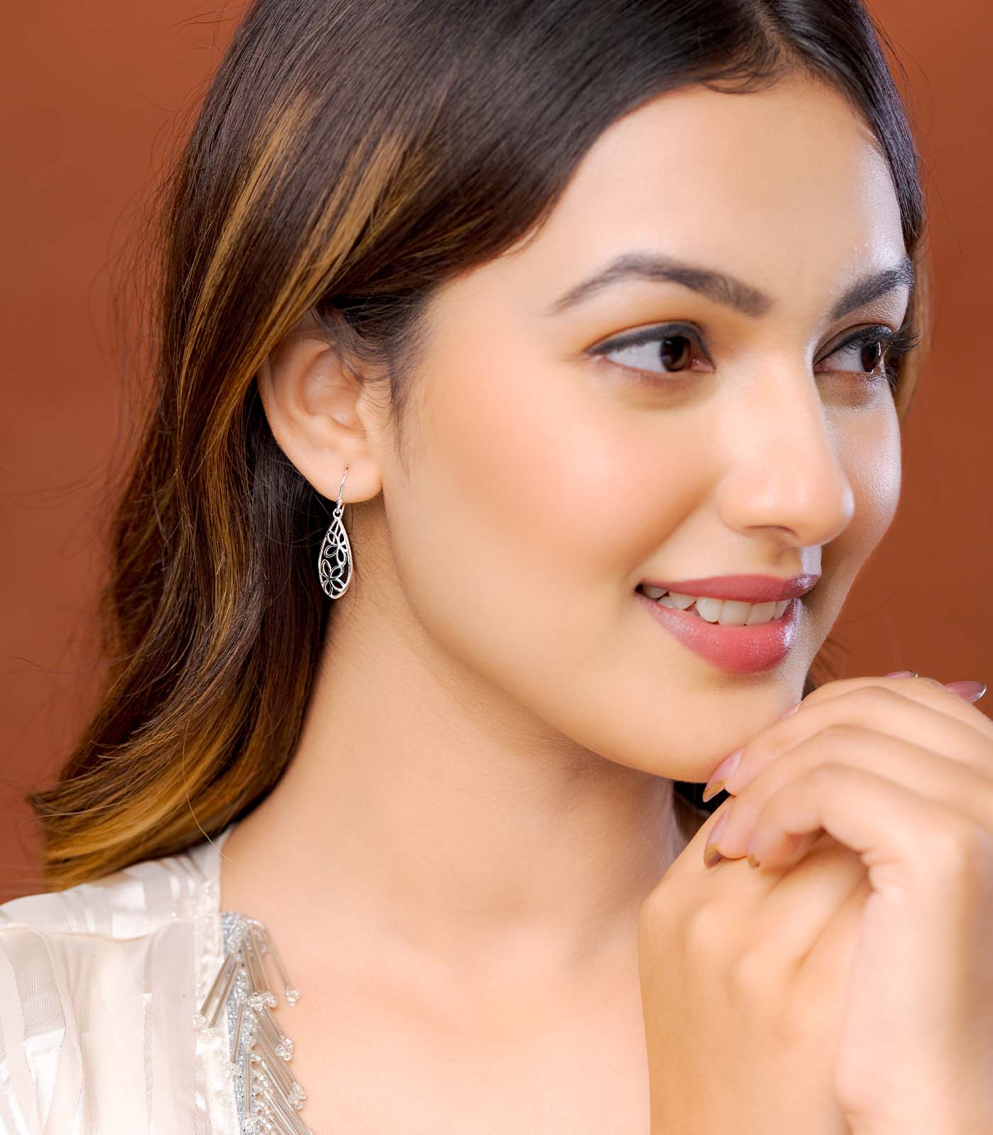 Dangling Floral Earrings (Silver)